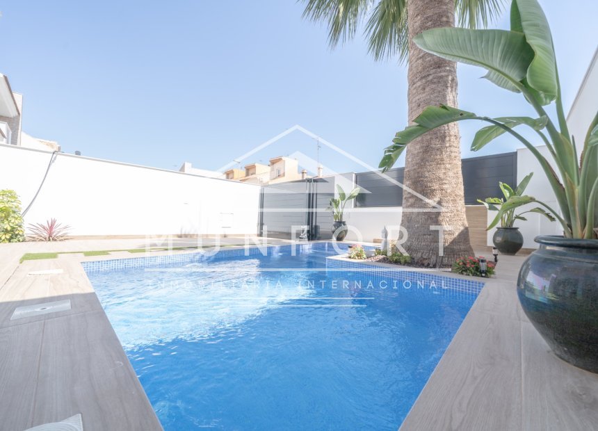 Nouvelle construction - Villas -
San Pedro del Pinatar