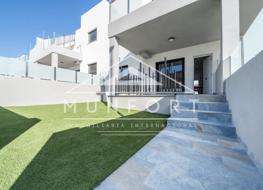 Nybygg - Bungalower -
San Miguel de Salinas