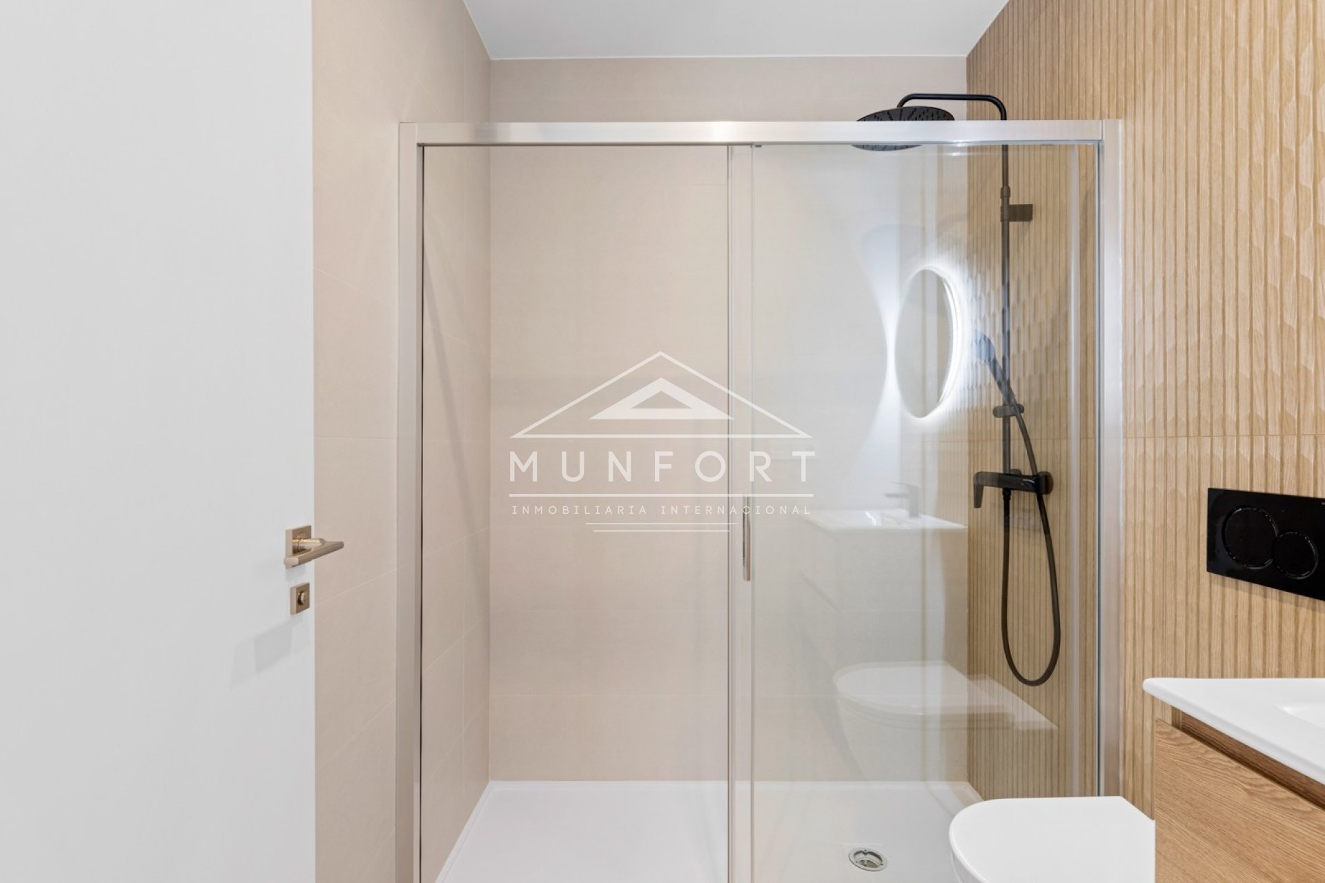 Nybygg - Leiligheter -
Benijófar