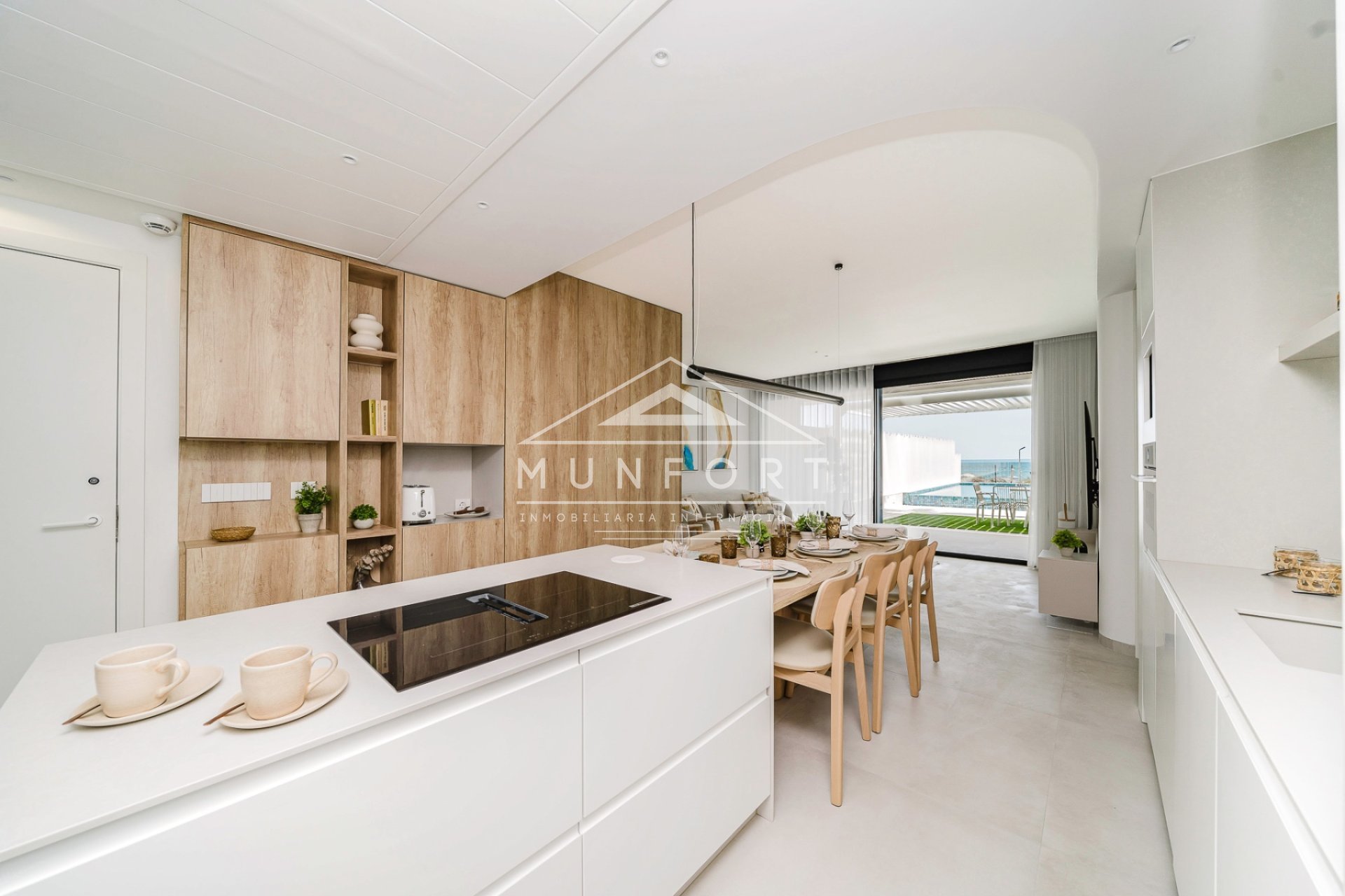 Nybygg - Toppleiligheter -
La Manga