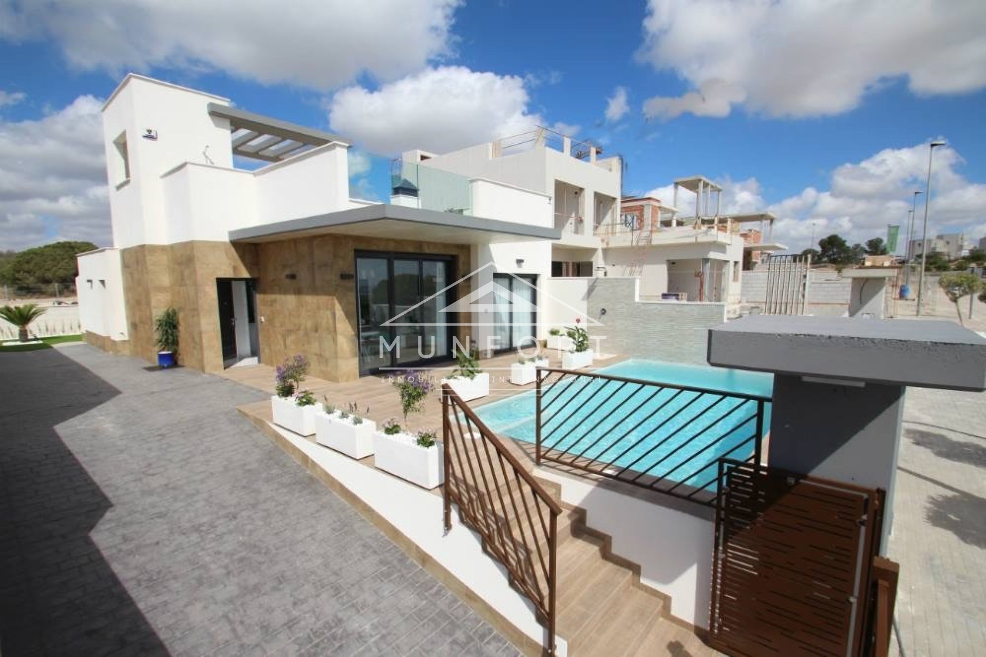 Nybygg - Villaer -
San Miguel de Salinas
