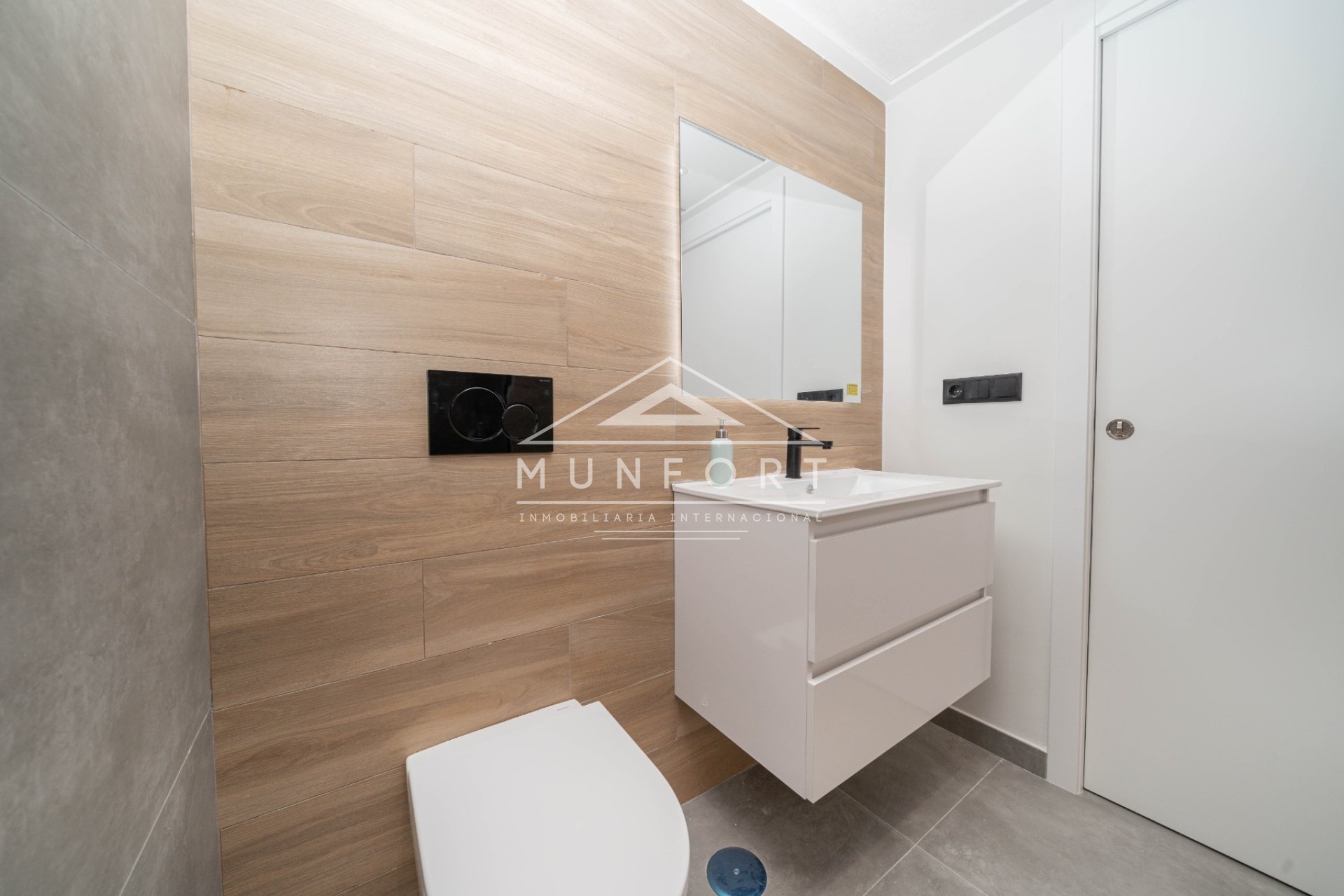 Nybyggnation - Bungalows -
San Miguel de Salinas