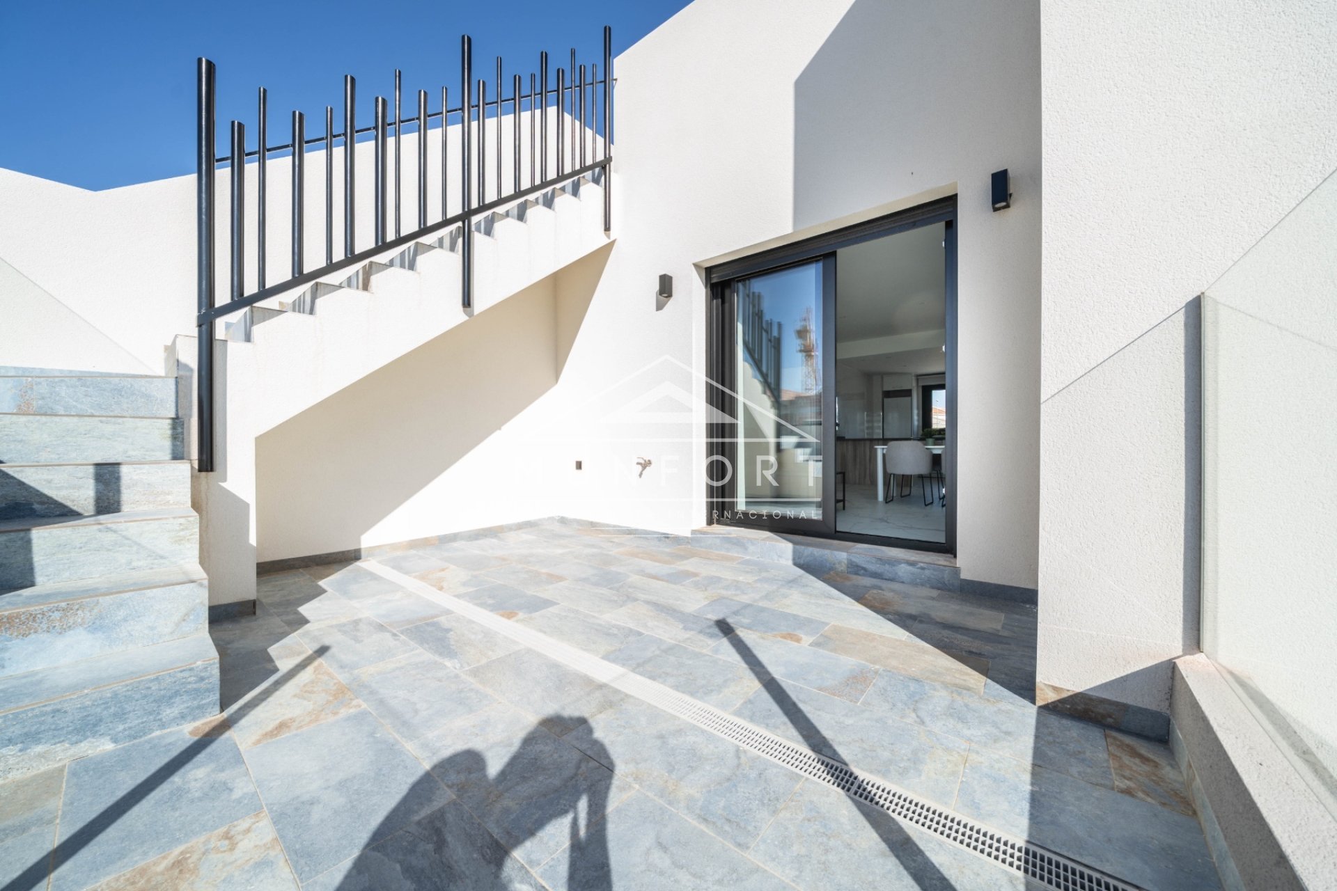 Nybyggnation - Bungalows -
San Miguel de Salinas