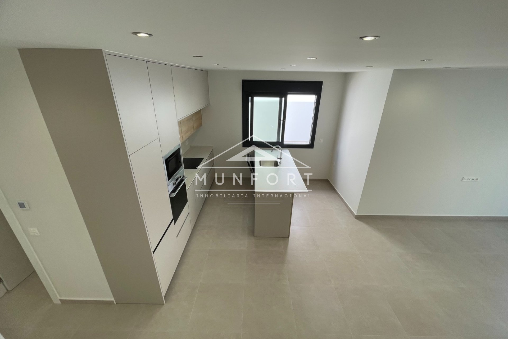 Nybyggnation - Radhus -
Algorfa - Los Montesinos