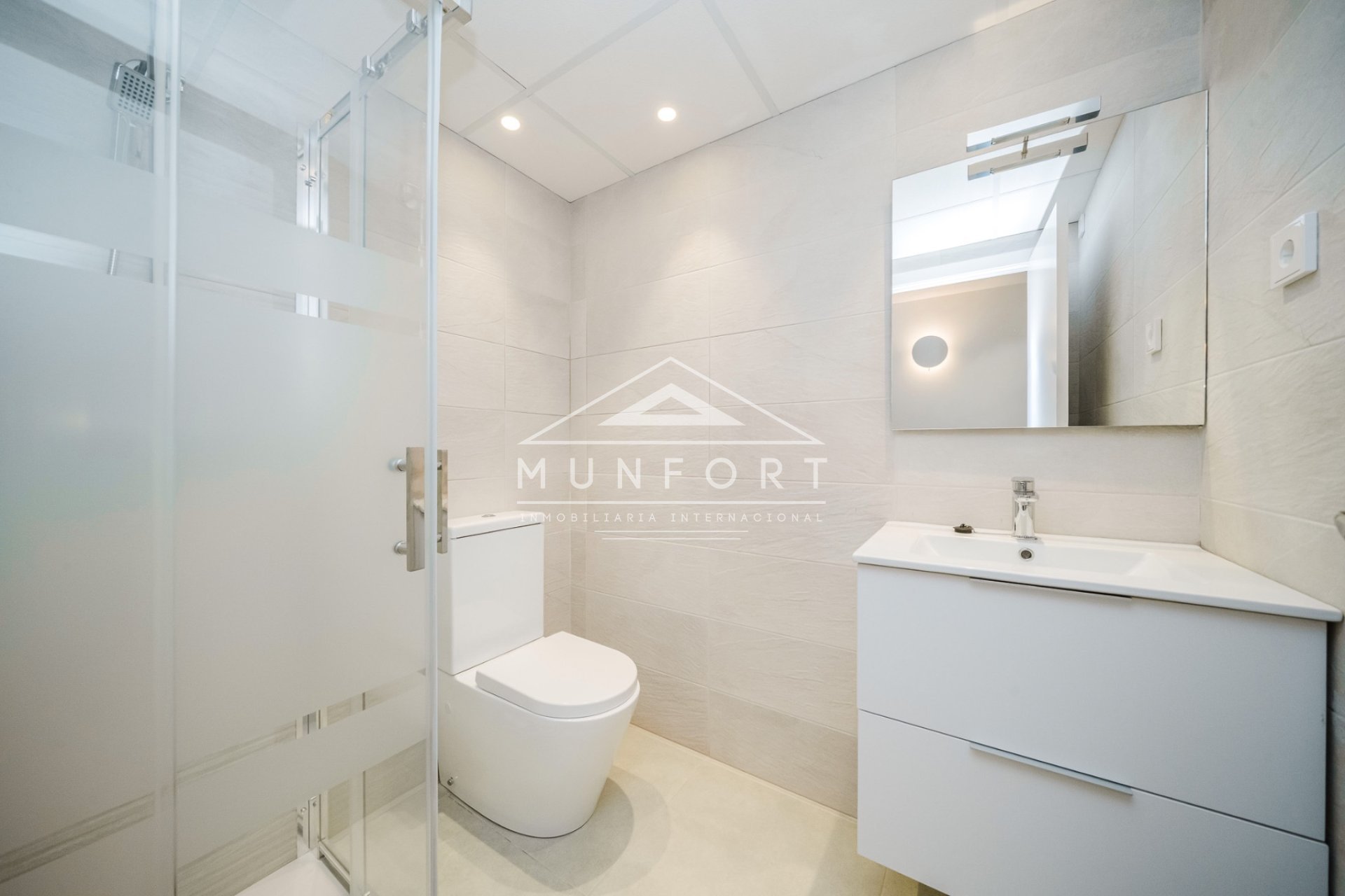 Obra nueva - Apartamentos -
Cartagena - La Manga