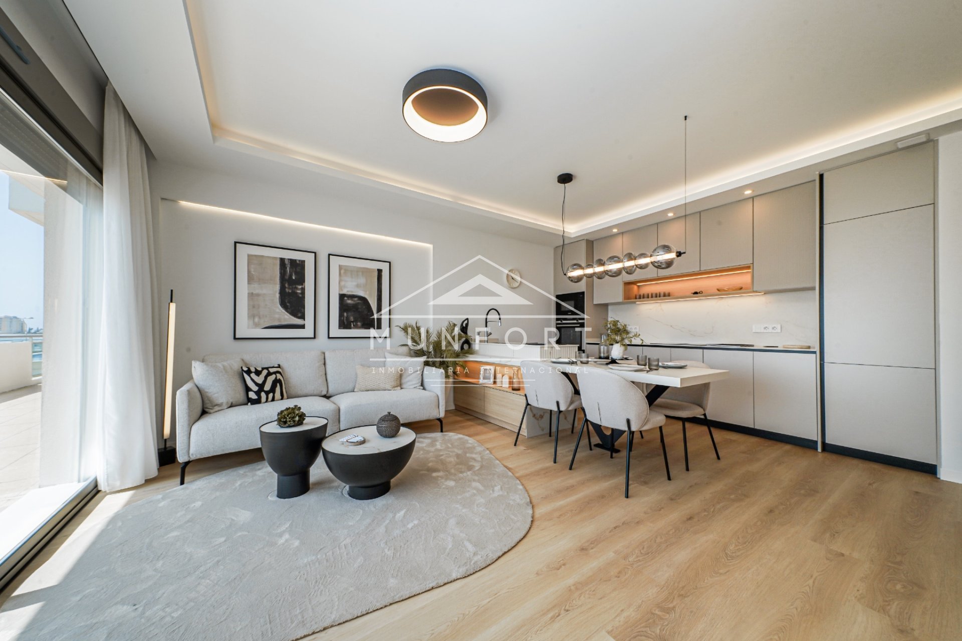 Obra nueva - Apartamentos -
La Manga