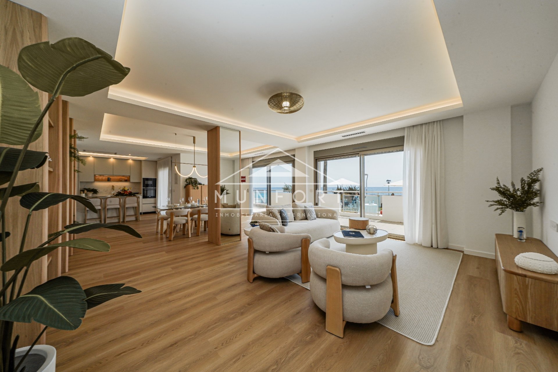 Obra nueva - Apartamentos -
La Manga