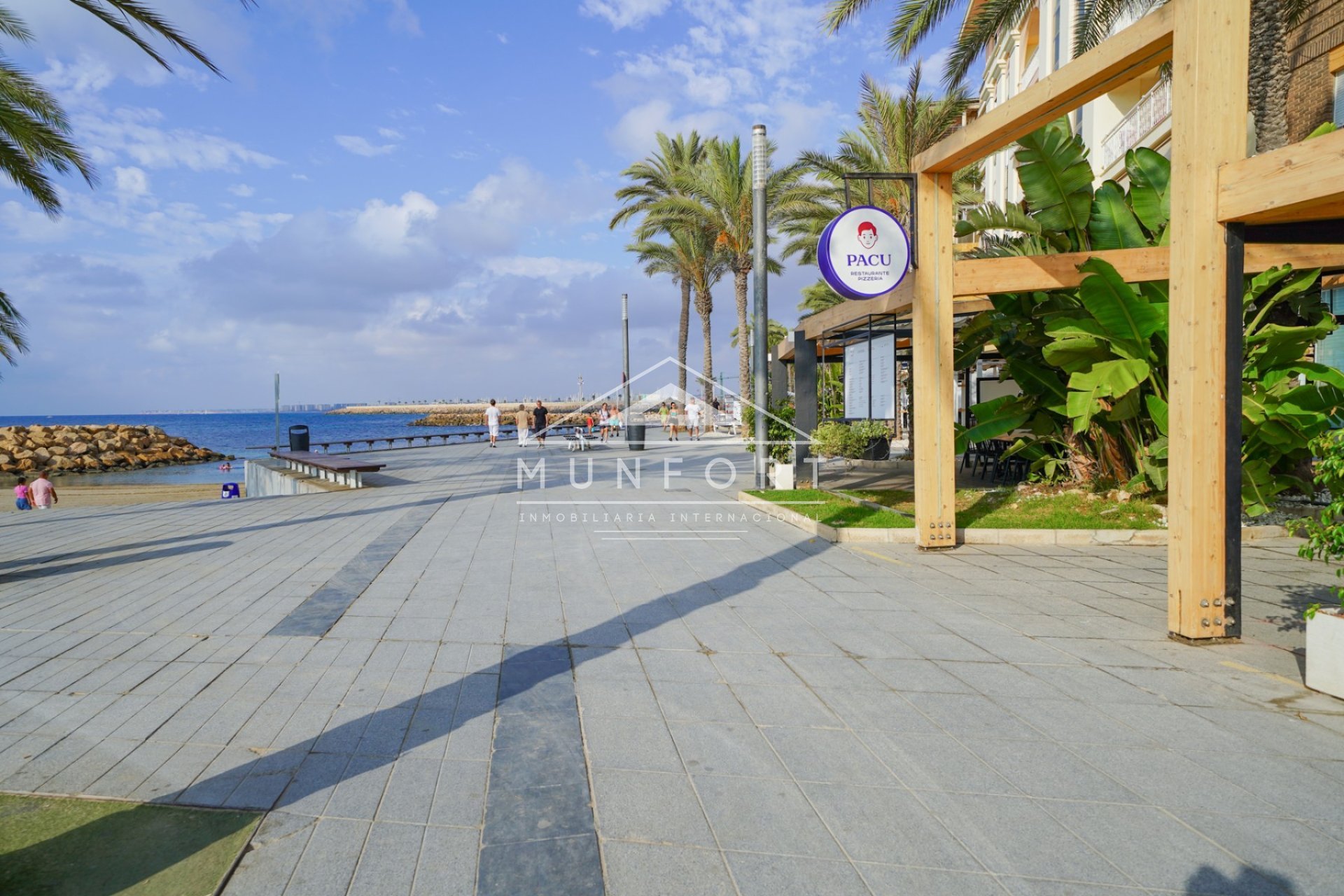 Obra nueva - Apartamentos -
Torrevieja