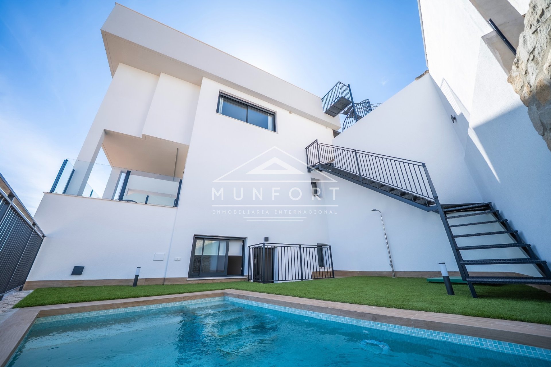 Obra nueva - Casas Adosadas -
Algorfa