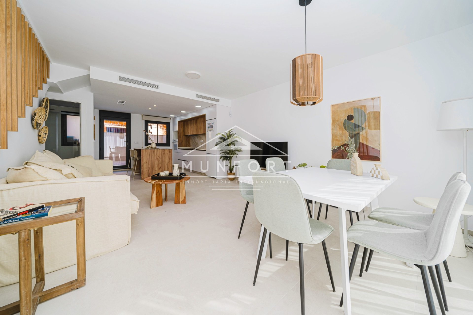 Obra nueva - Casas Adosadas -
Cox