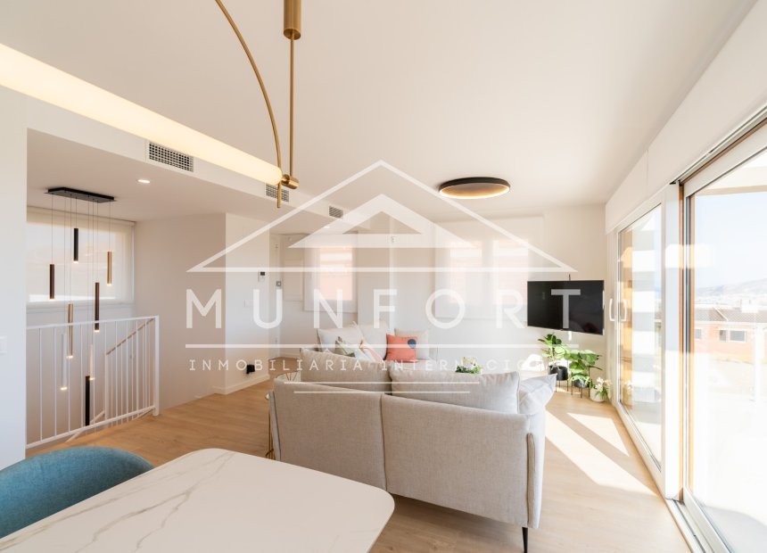 Obra nueva - Casas Adosadas -
La Nucía