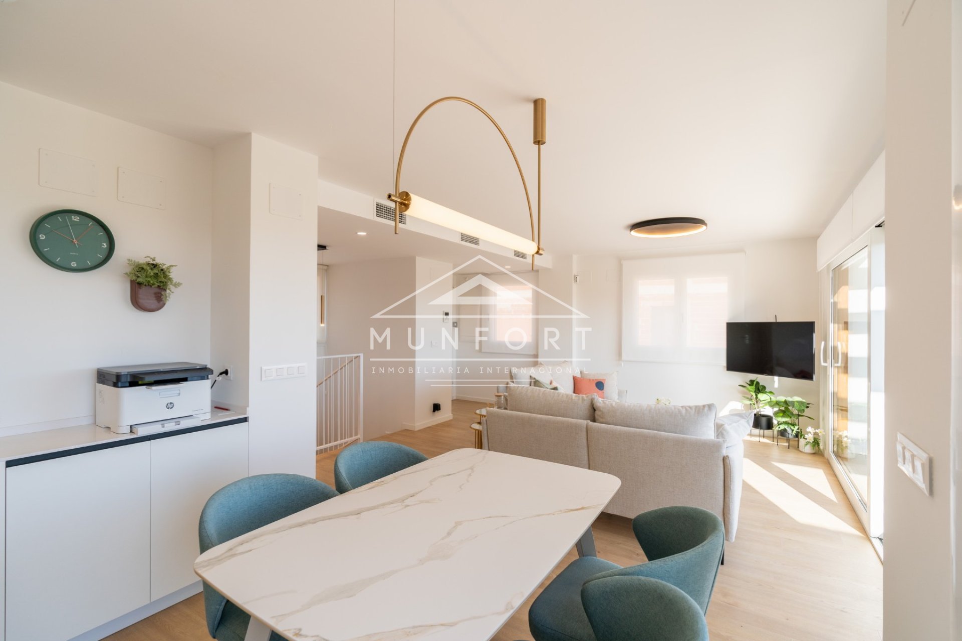 Obra nueva - Casas Adosadas -
La Nucía