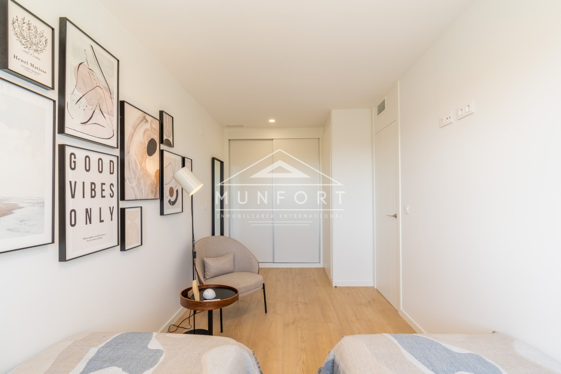 Obra nueva - Casas Adosadas -
La Nucía