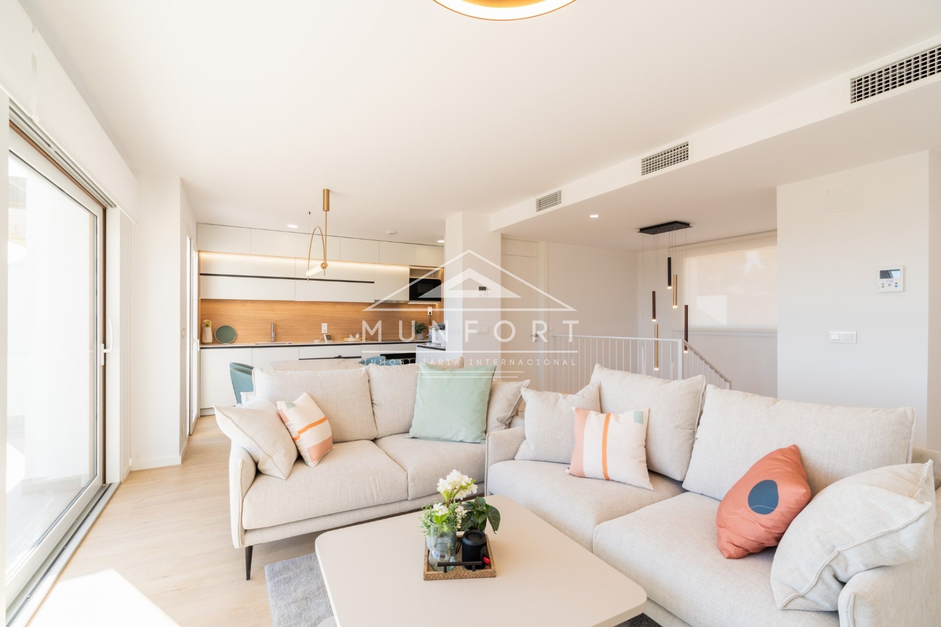 Obra nueva - Casas Adosadas -
La Nucía