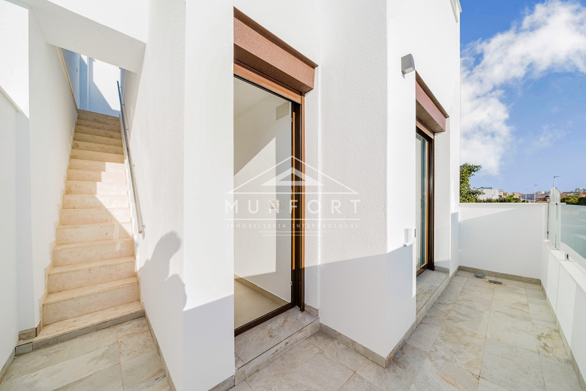 Obra nueva - Casas Adosadas -
Pilar de la Horadada
