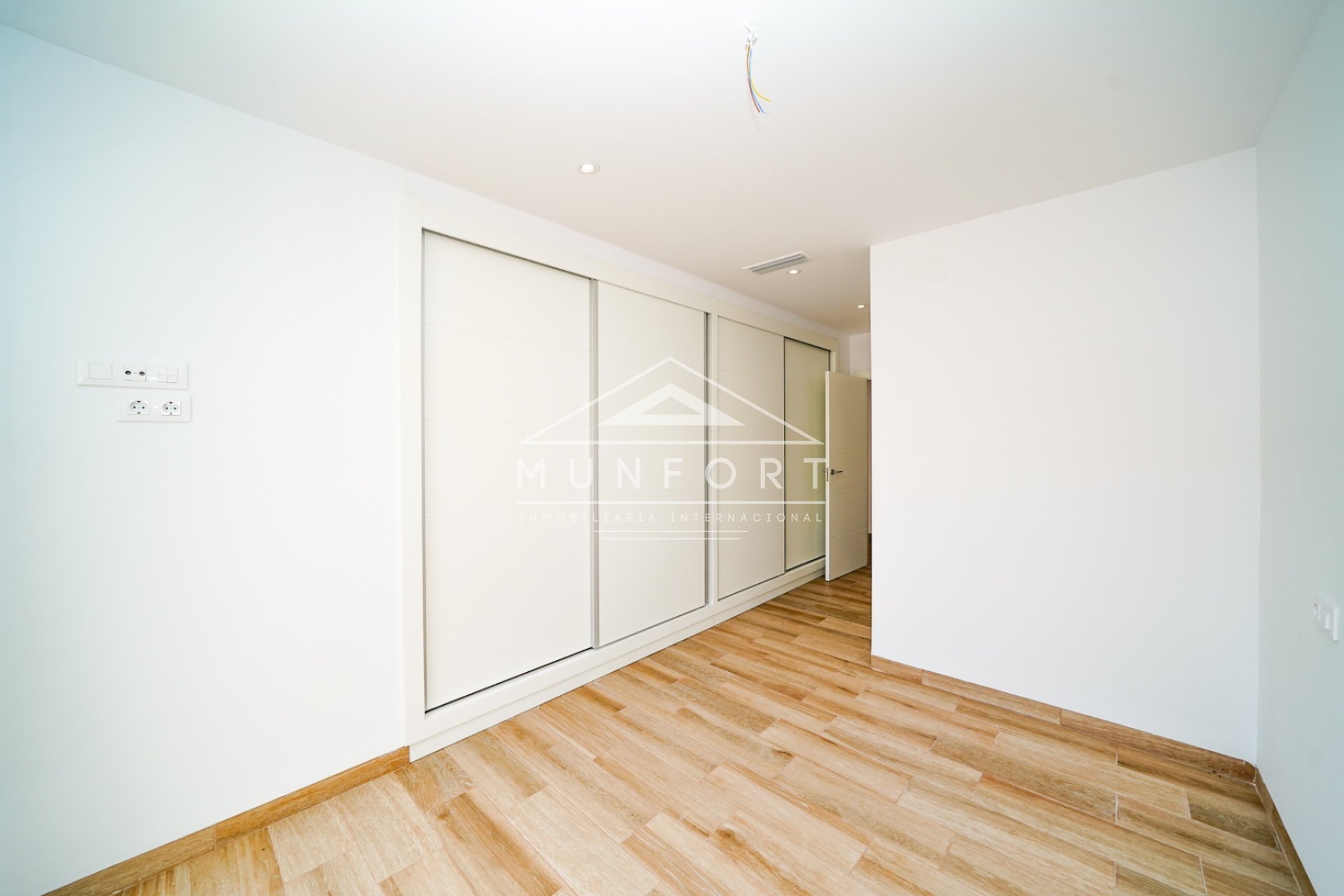 Obra nueva - Casas Adosadas -
San Javier