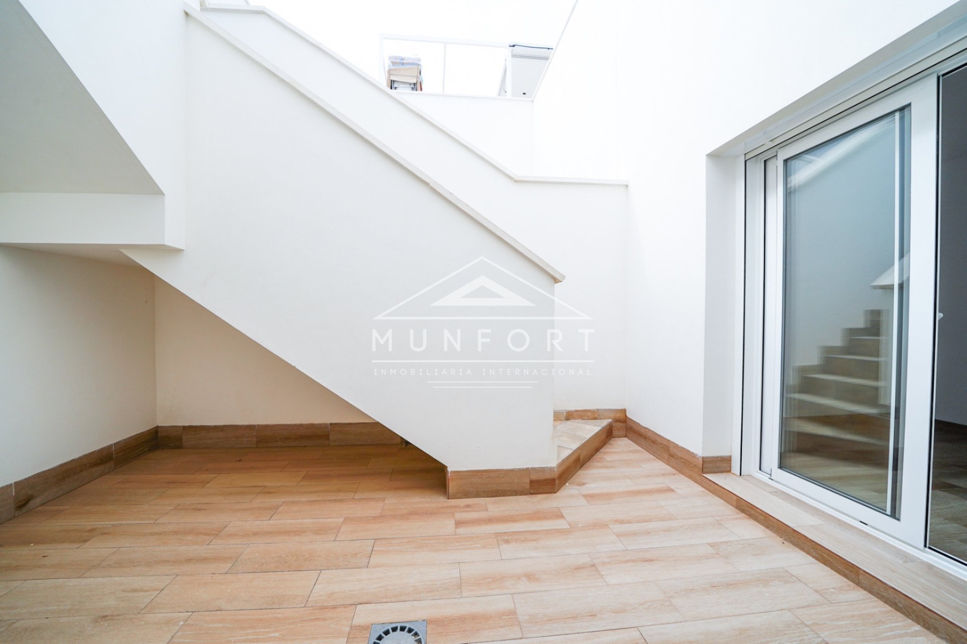 Obra nueva - Casas Adosadas -
San Javier