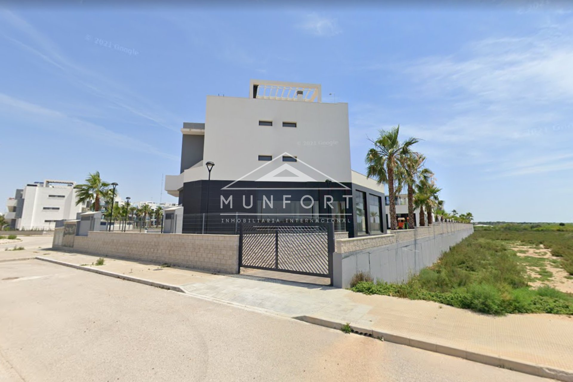 Obra nueva - Locales comerciales -
Guardamar del Segura - El Raso - Guardamar del Segura