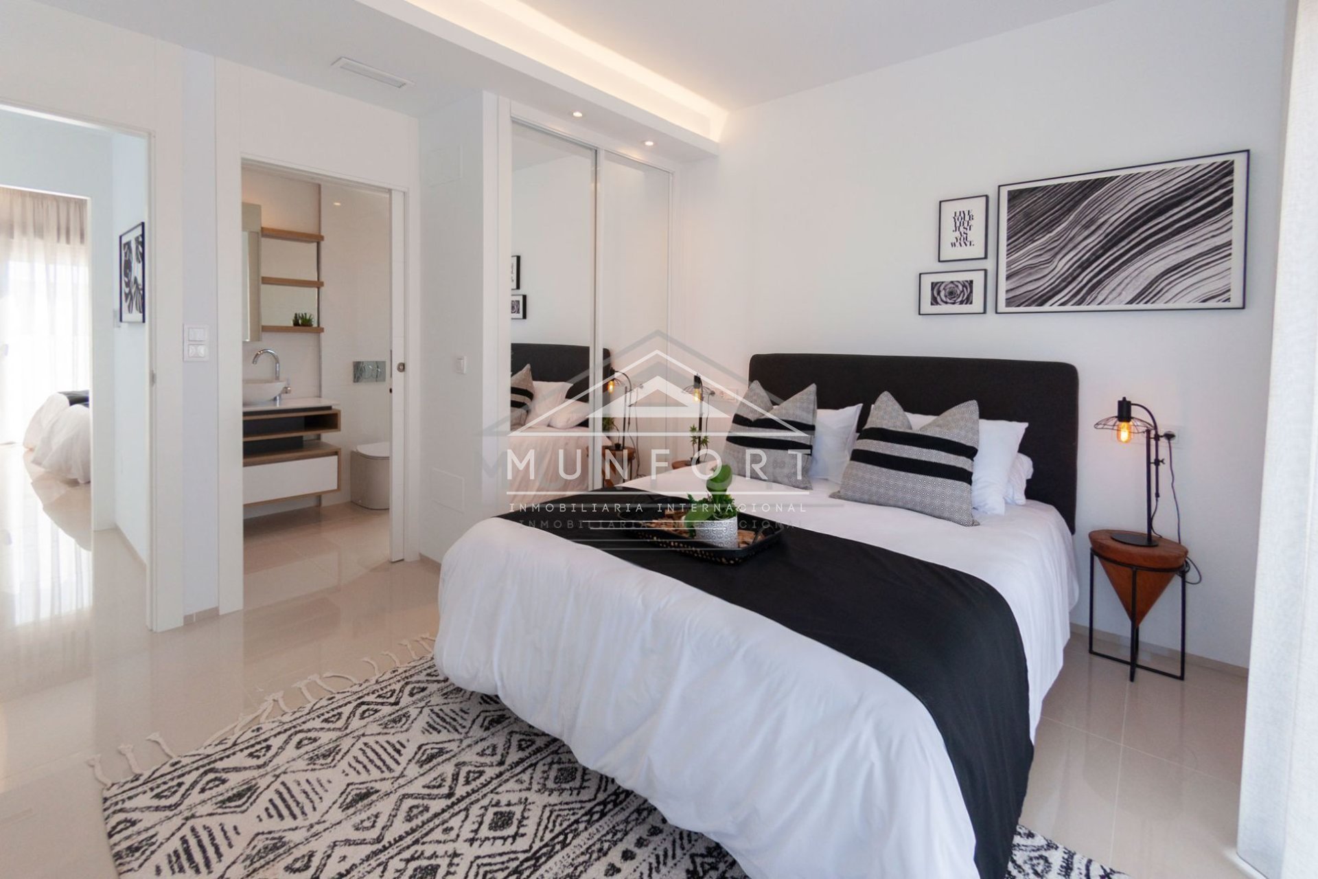 Obra nueva - Villas -
Alcázares, Los - Los Alc&aacute;zares