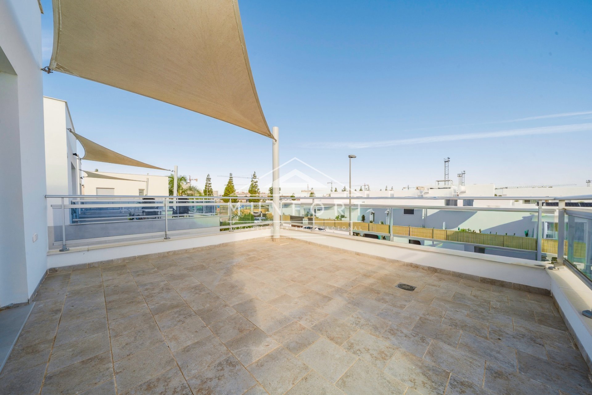 Obra nueva - Villas -
Alcázares, Los - Los Alc&aacute;zares