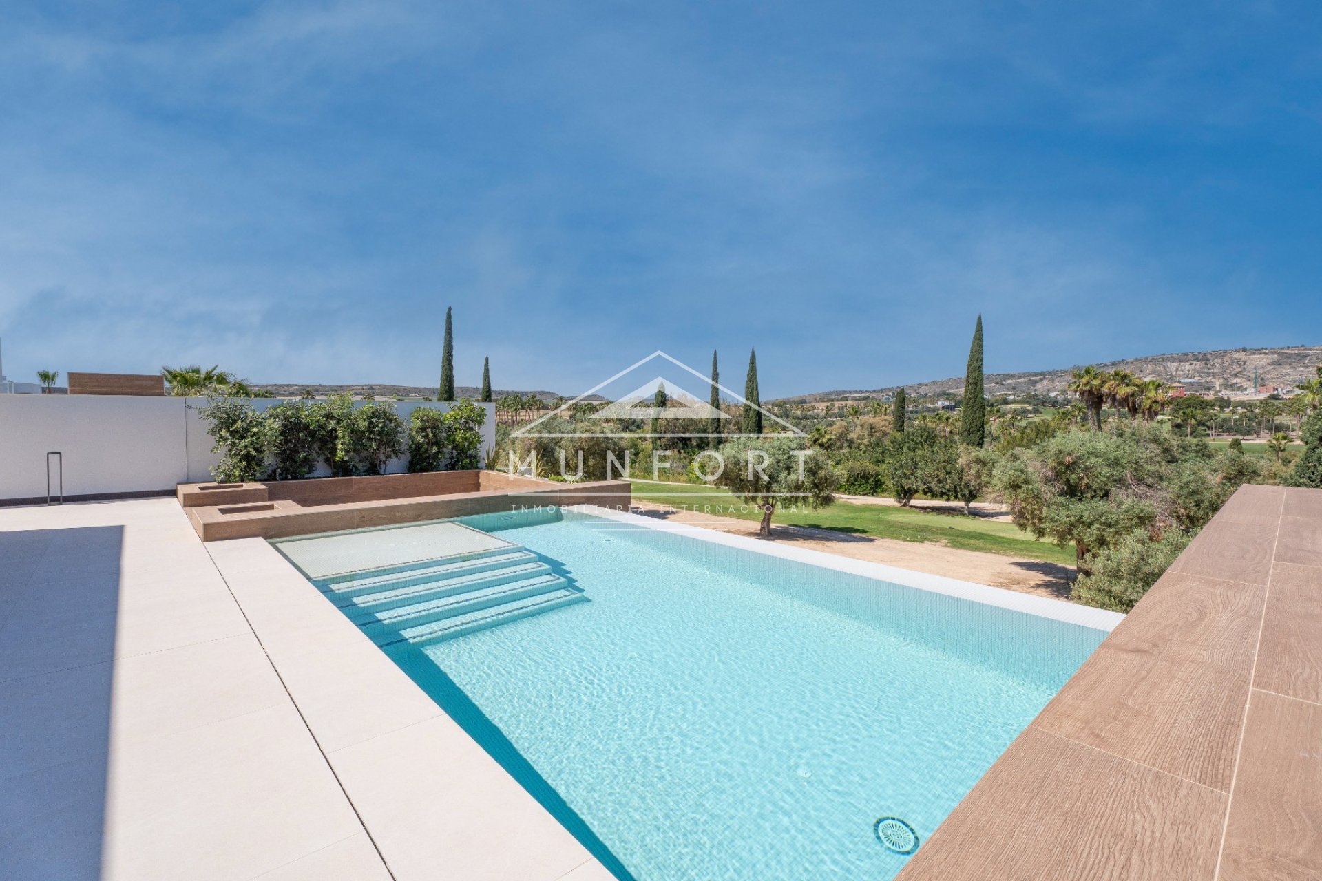 Obra nueva - Villas -
Algorfa - Club de Golf La Finca - Algorfa