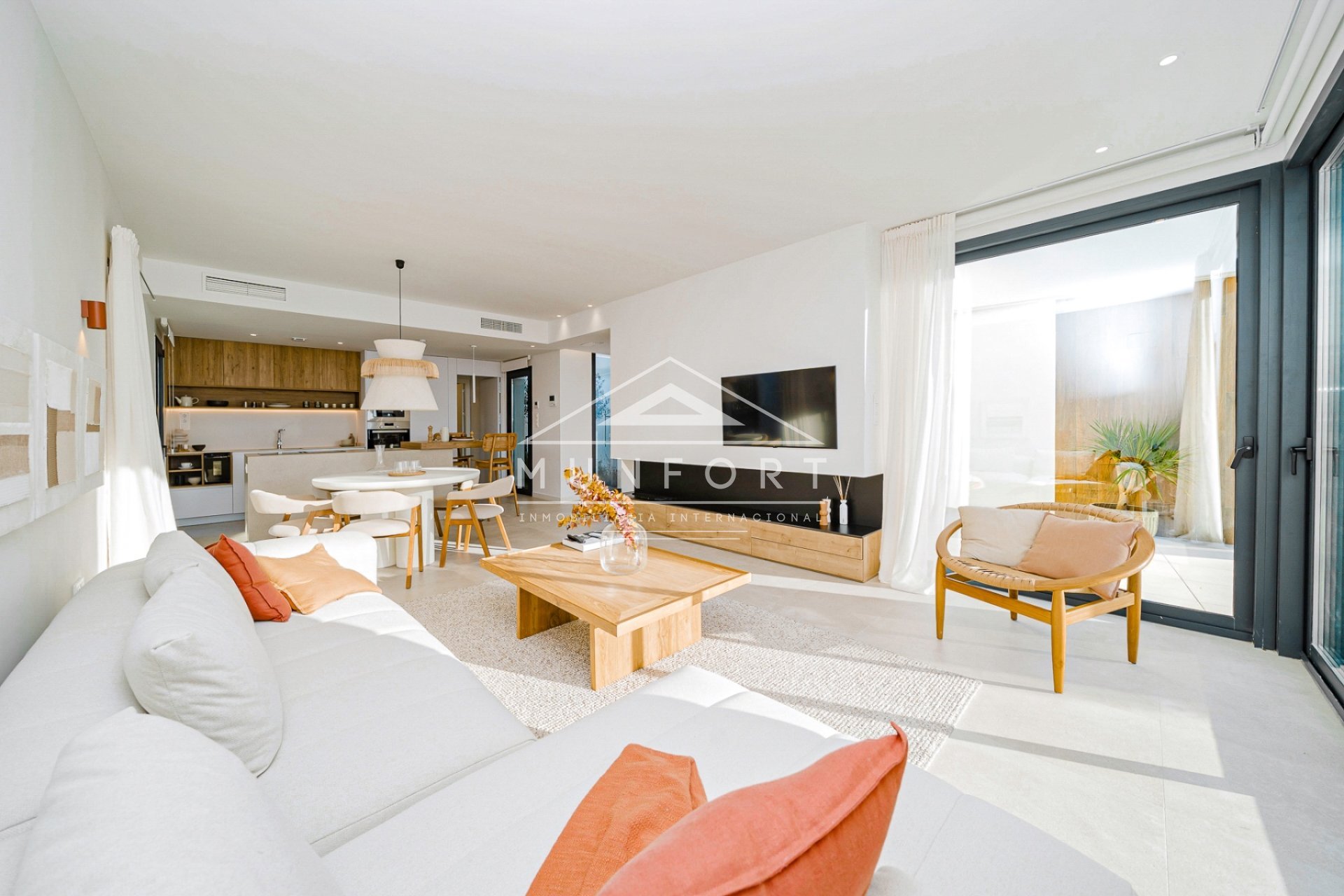 Obra nueva - Villas -
Baños y mendigo - Baños y Mendigo