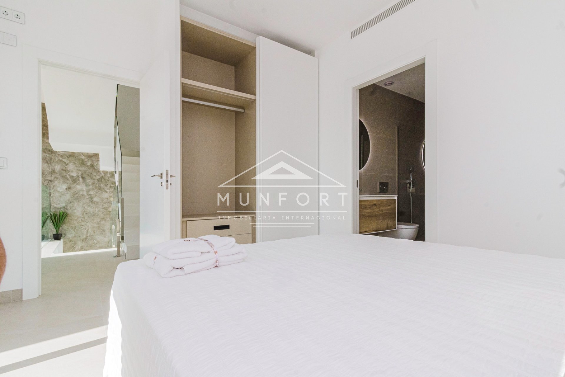Obra nueva - Villas -
Cartagena - La Manga
