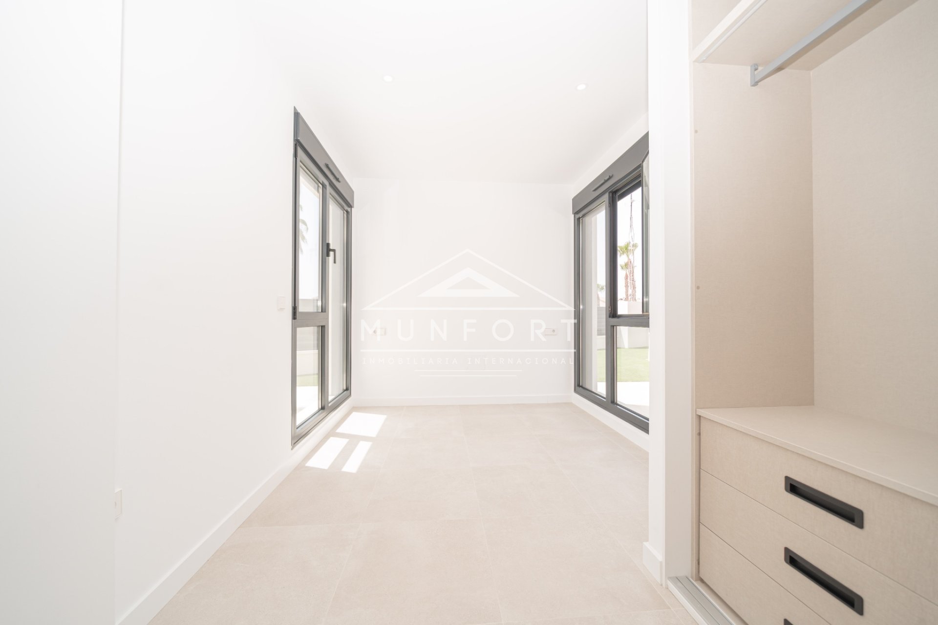Obra nueva - Villas de lujo -
Alcázares, Los - Los Narejos