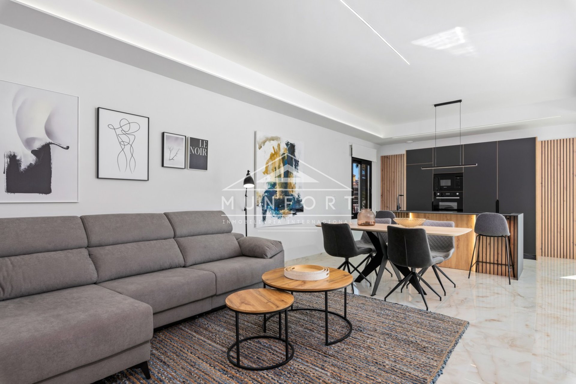 Obra nueva - Villas de lujo -
Algorfa