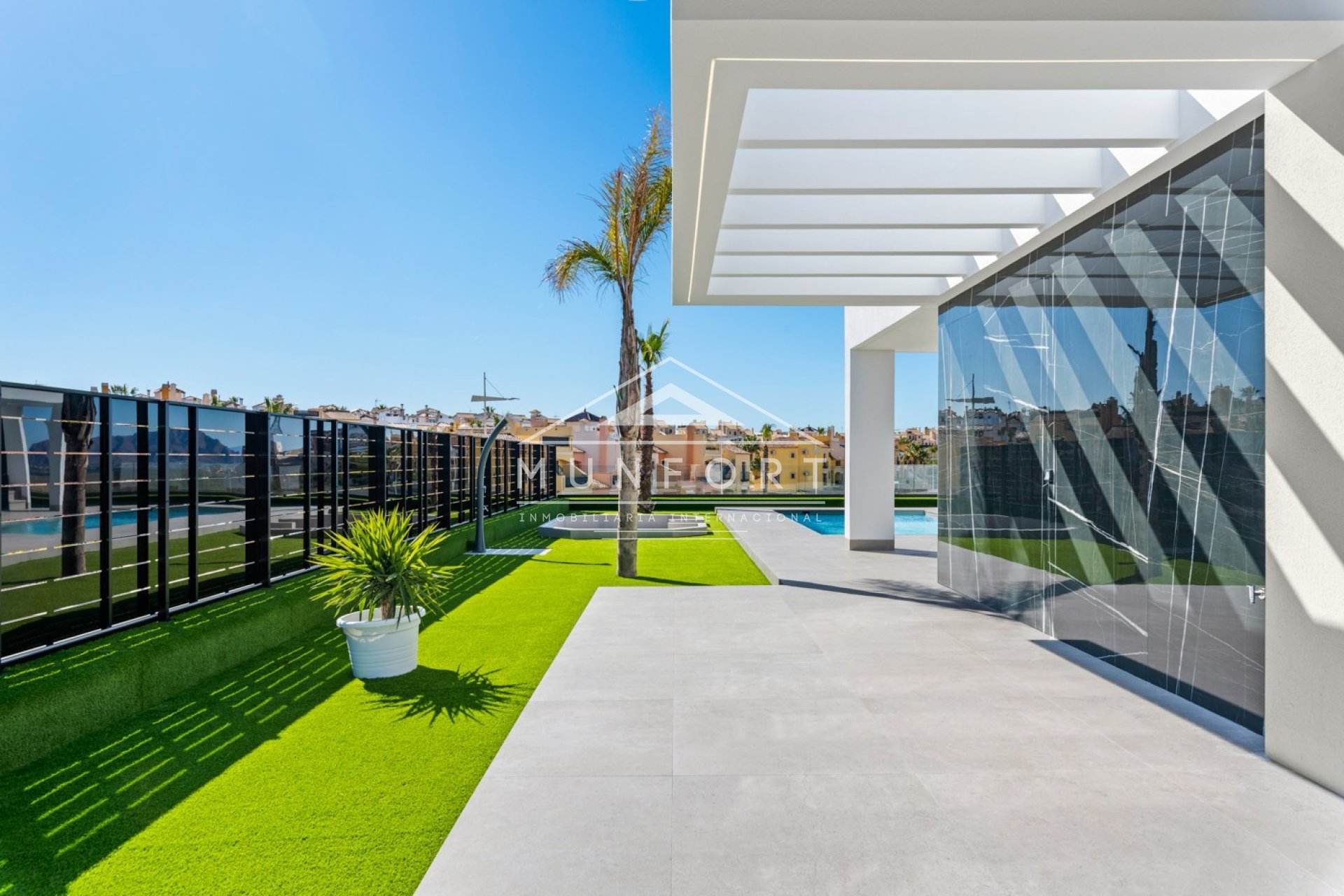 Obra nueva - Villas de lujo -
Algorfa