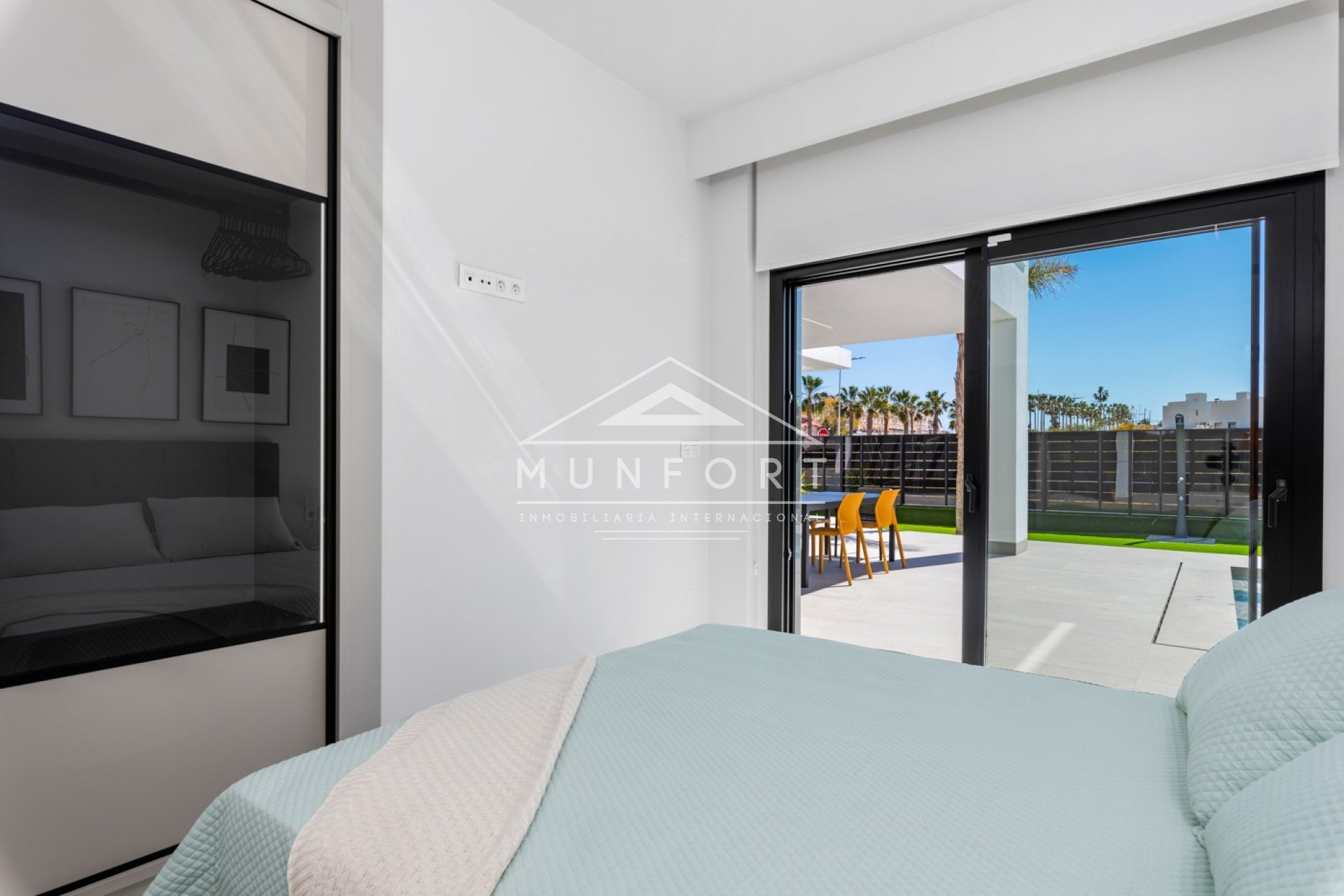Obra nueva - Villas de lujo -
Algorfa