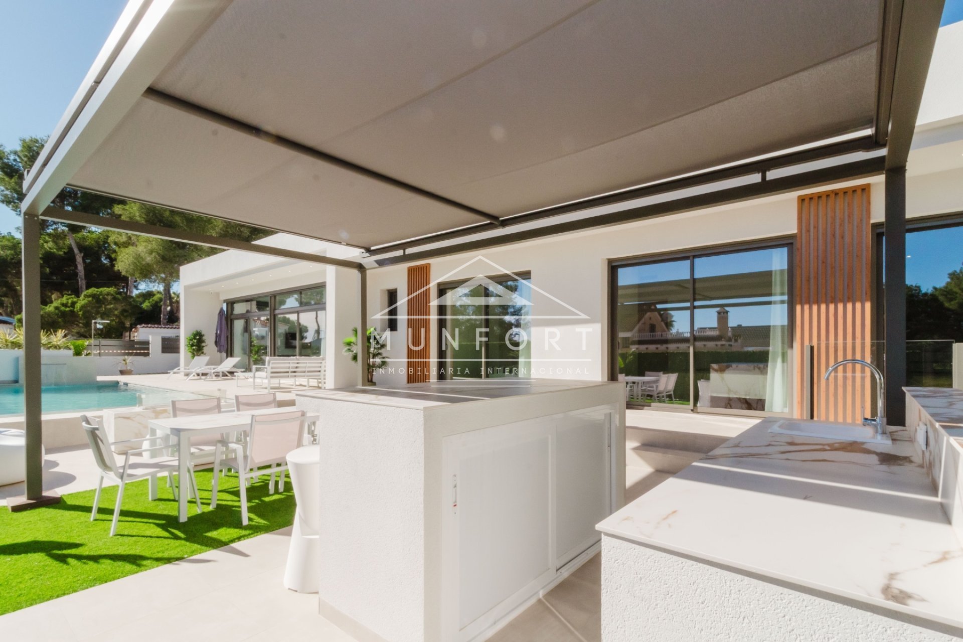 Obra nueva - Villas de lujo -
Pilar de la Horadada - Pinar de Campoverde