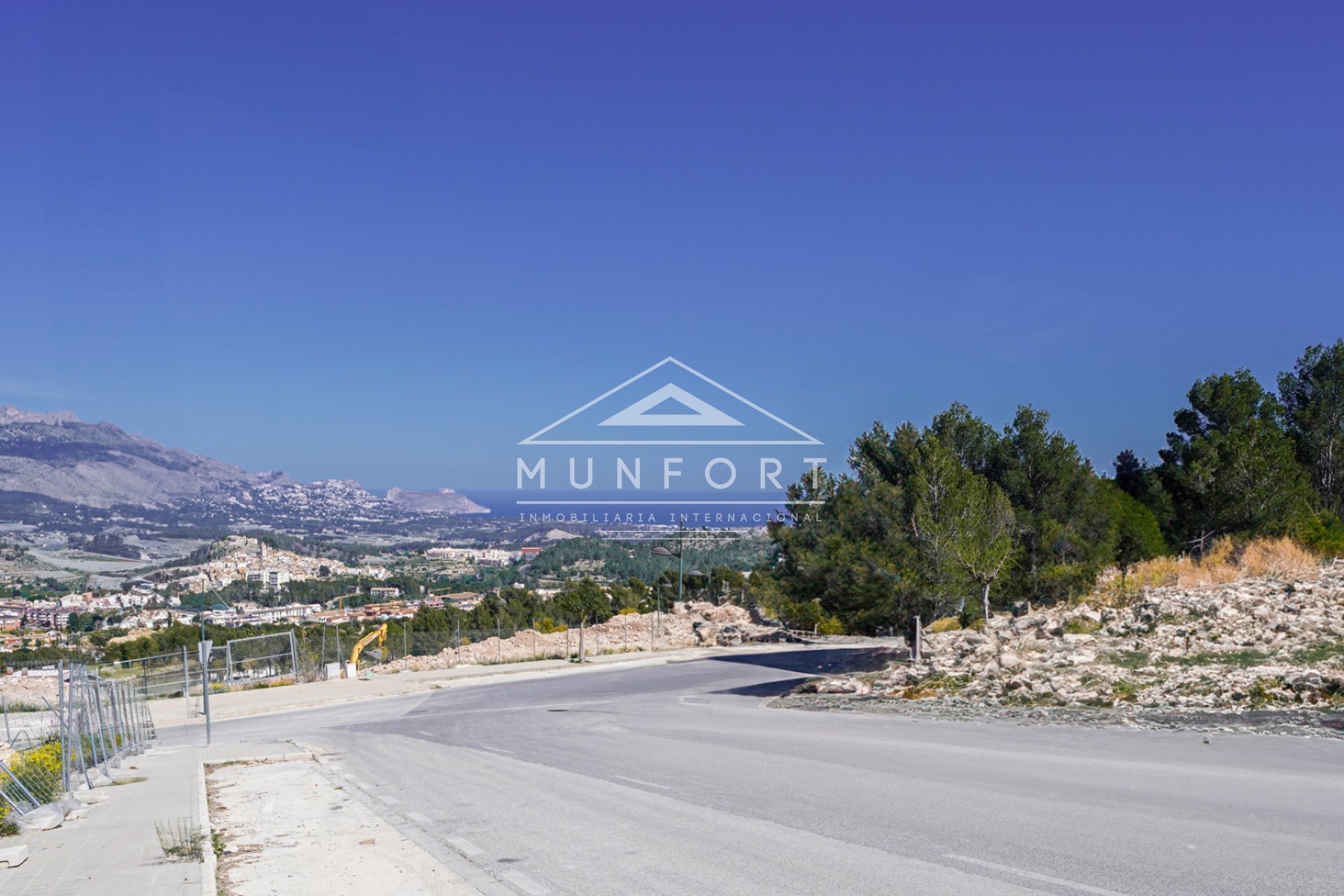 Obra nueva - Villas de lujo -
Polop de La Marina 