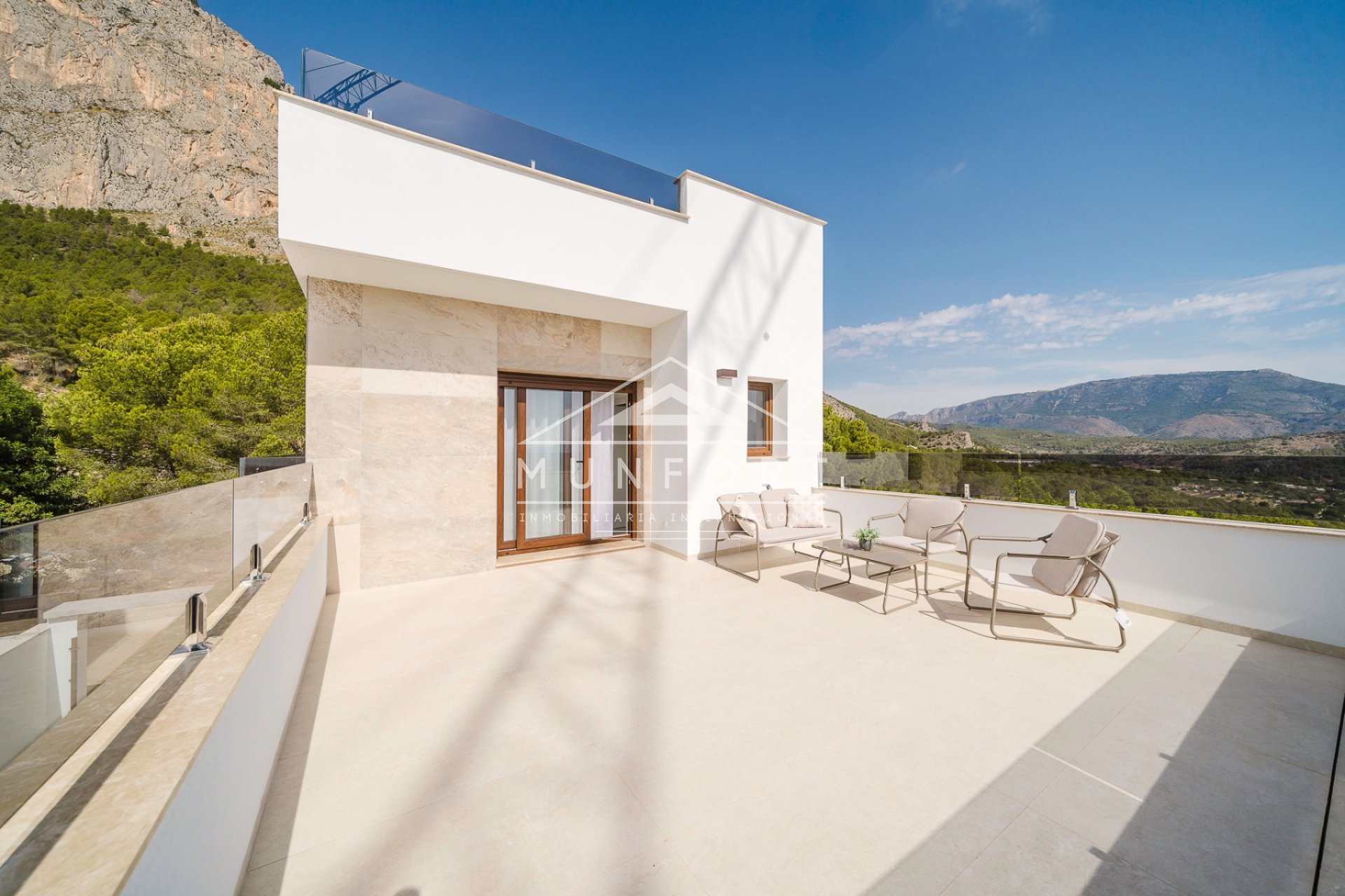 Obra nueva - Villas de lujo -
Polop de La Marina 