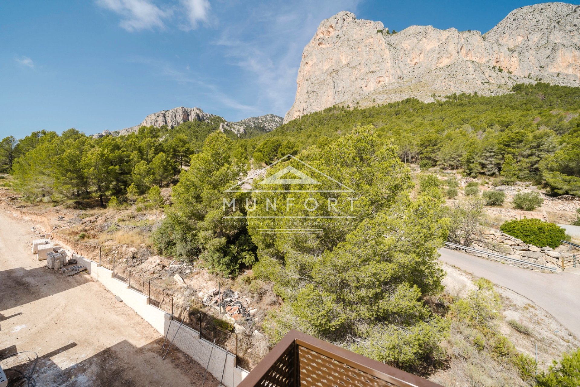 Obra nueva - Villas de lujo -
Polop de La Marina 