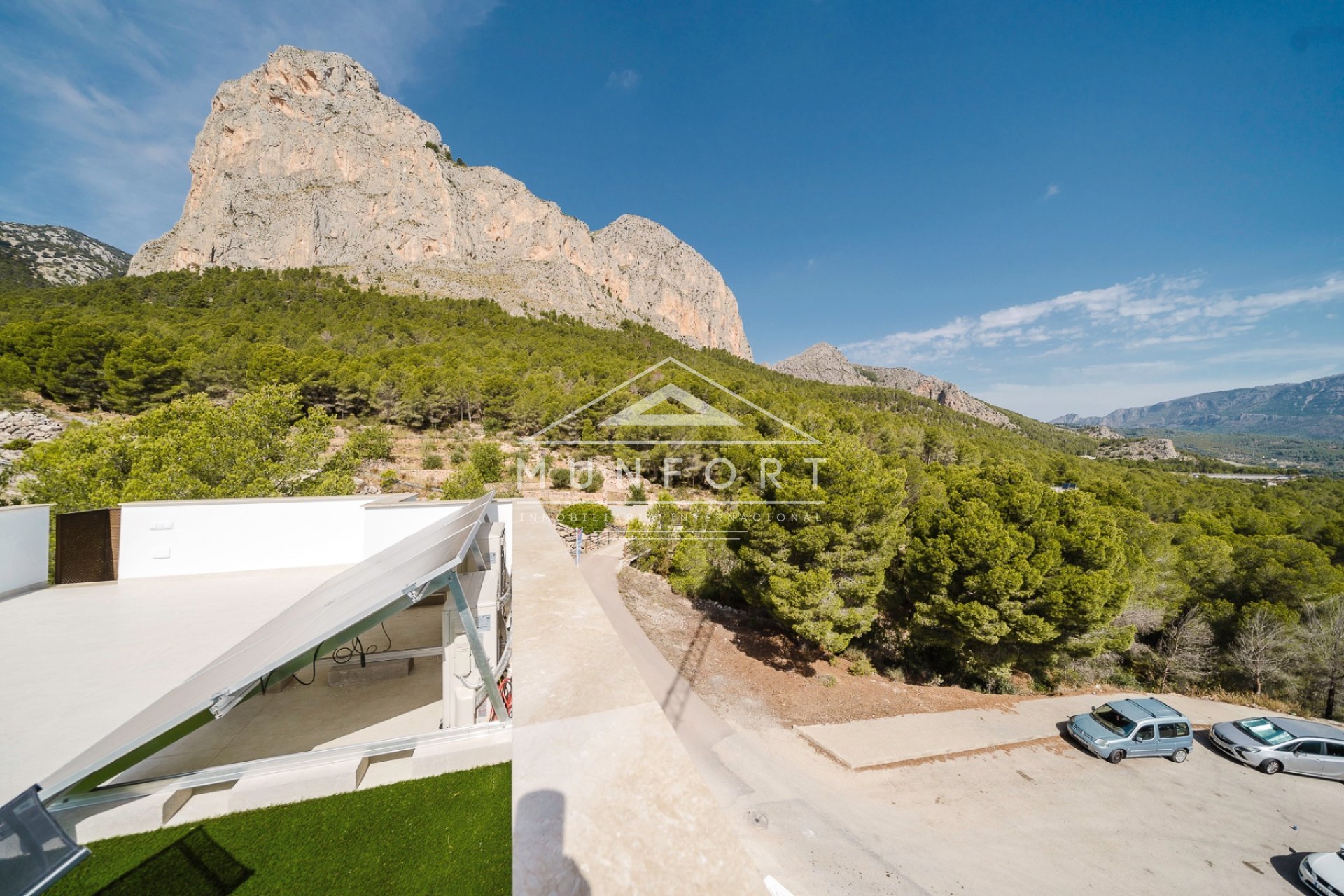 Obra nueva - Villas de lujo -
Polop de La Marina 
