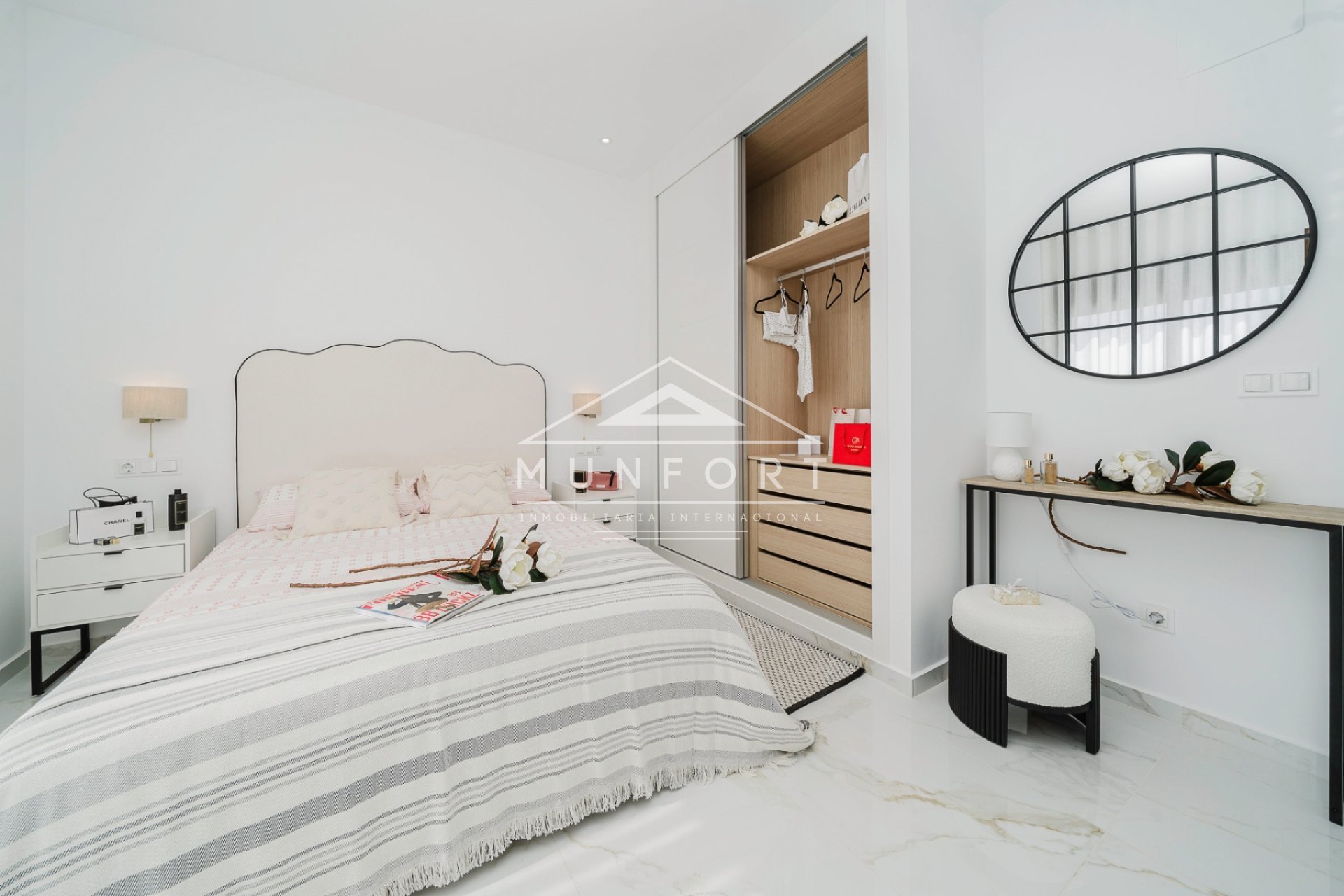 Obra nueva - Villas de lujo -
Polop de La Marina 