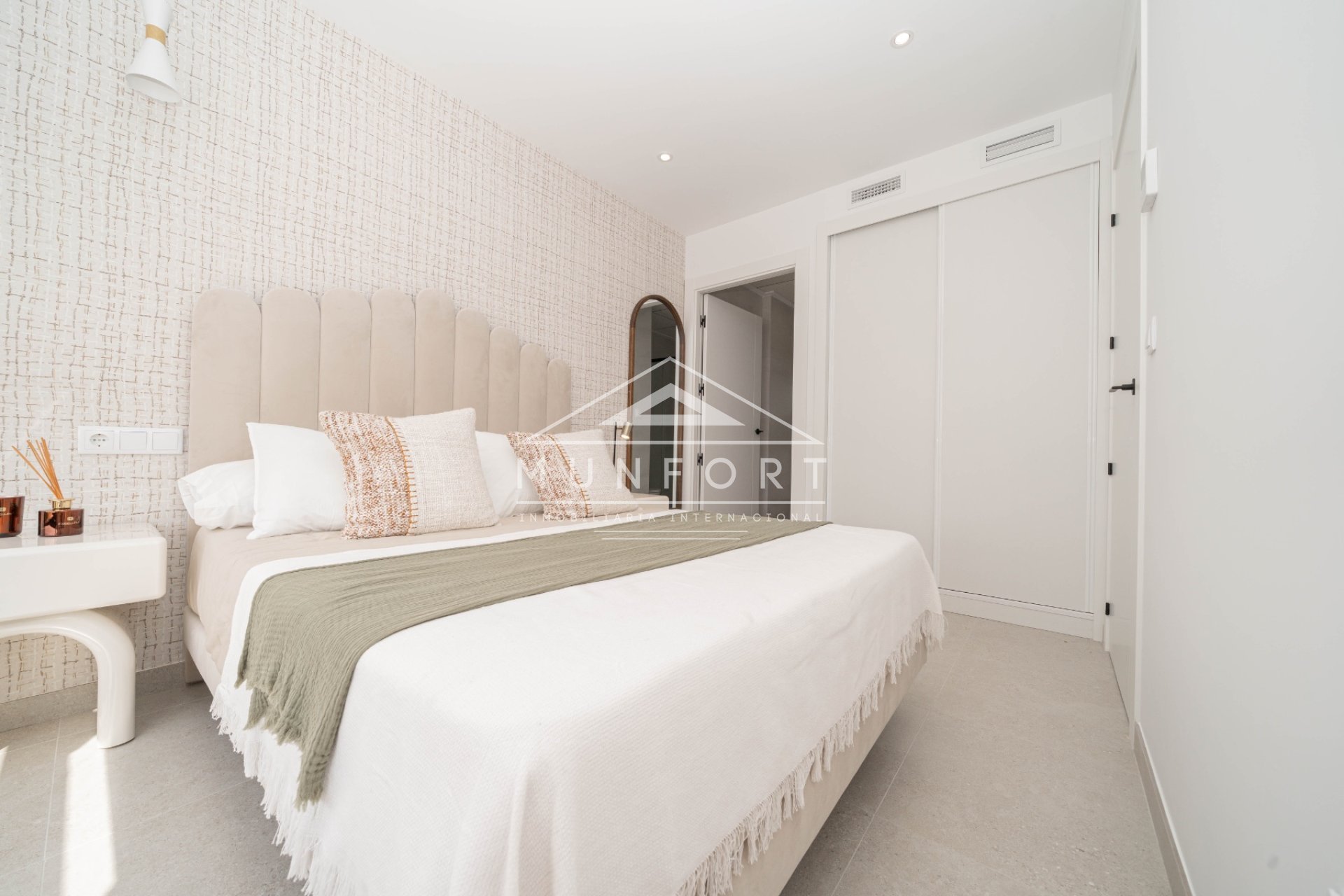 Obra nueva - Villas -
Dolores