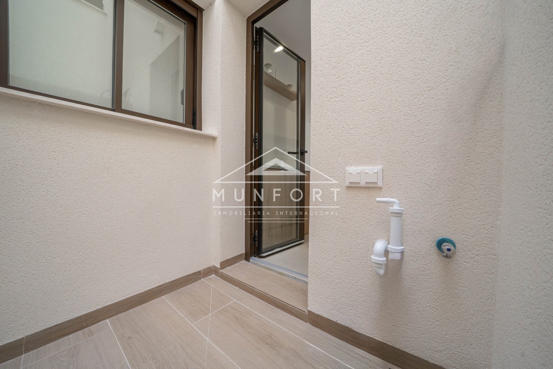 Obra nueva - Villas -
Dolores