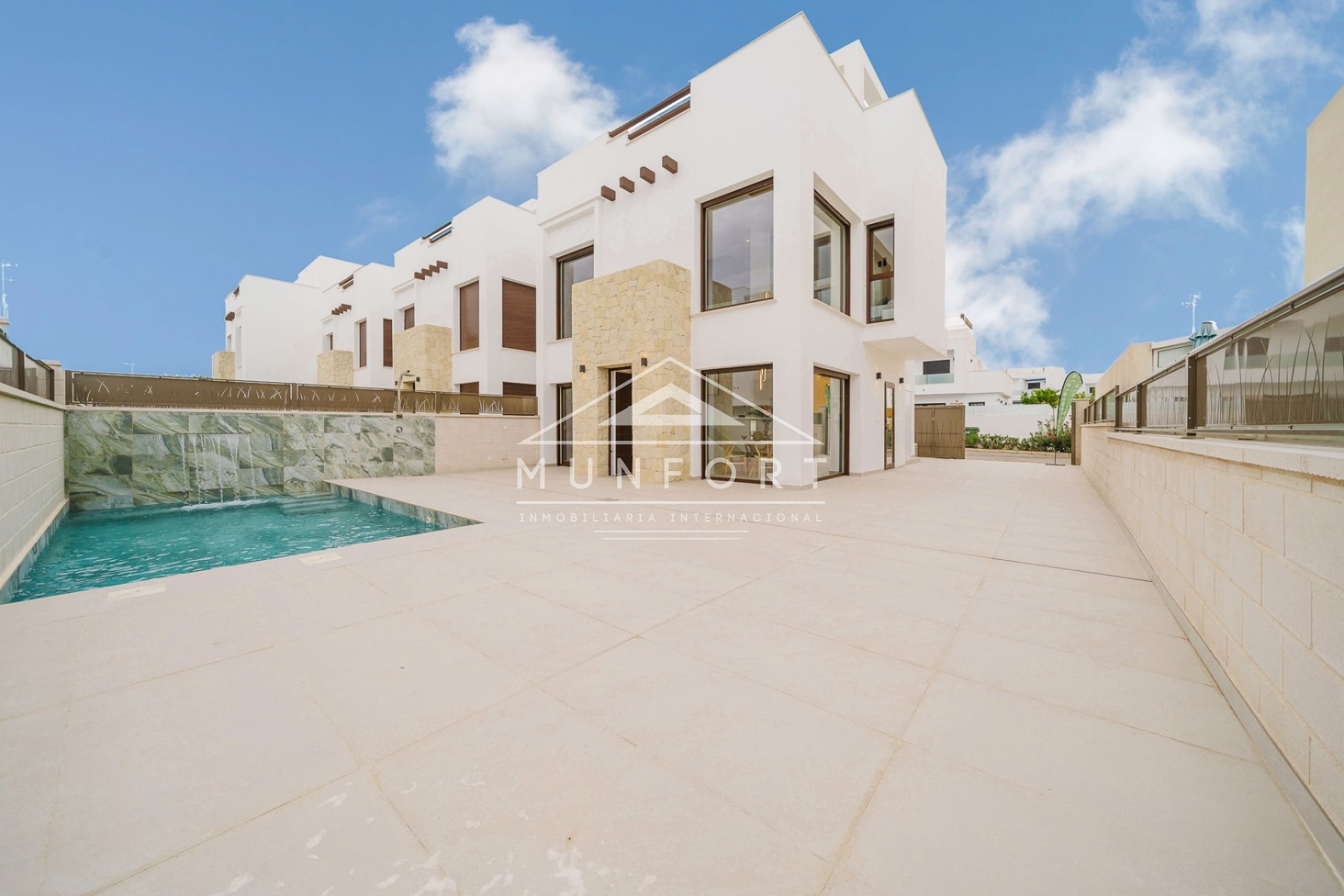 Obra nueva - Villas -
Los Montesinos