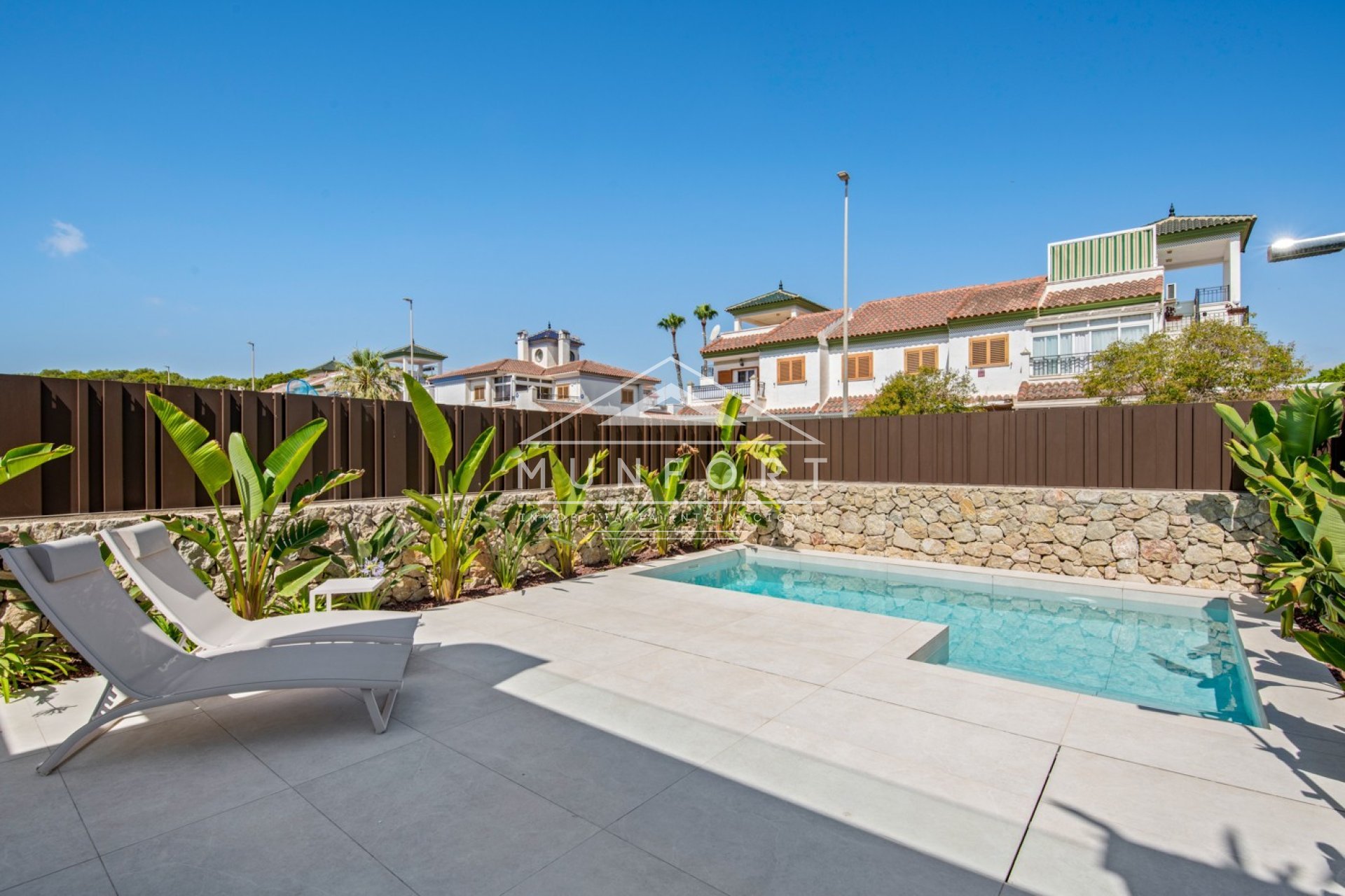 Obra nueva - Villas -
Pilar de la Horadada - Mil Palmeras