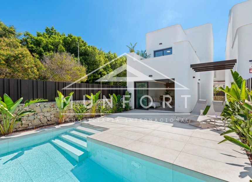 Obra nueva - Villas -
Pilar de la Horadada - Mil Palmeras
