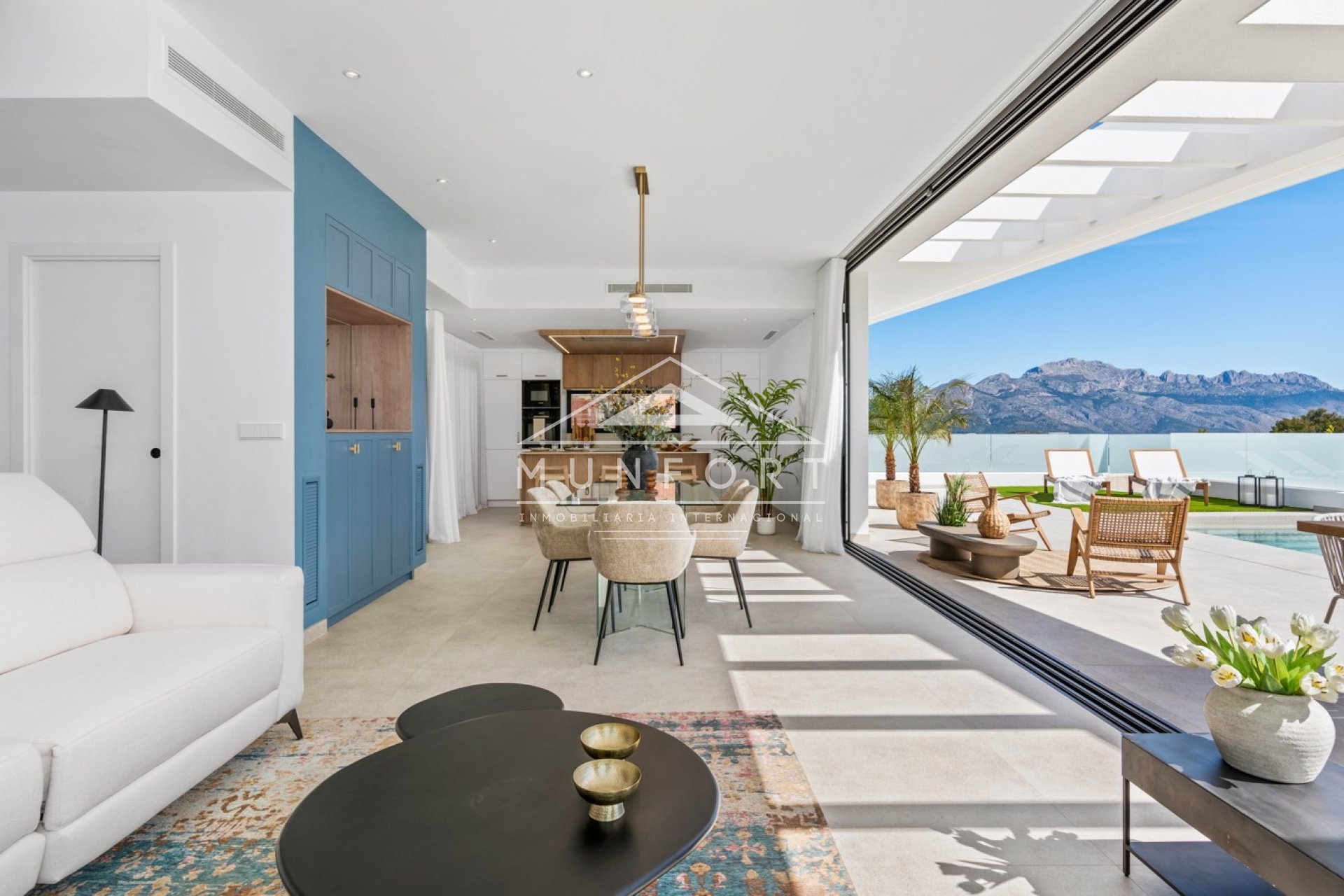 Obra nueva - Villas -
Polop de La Marina 