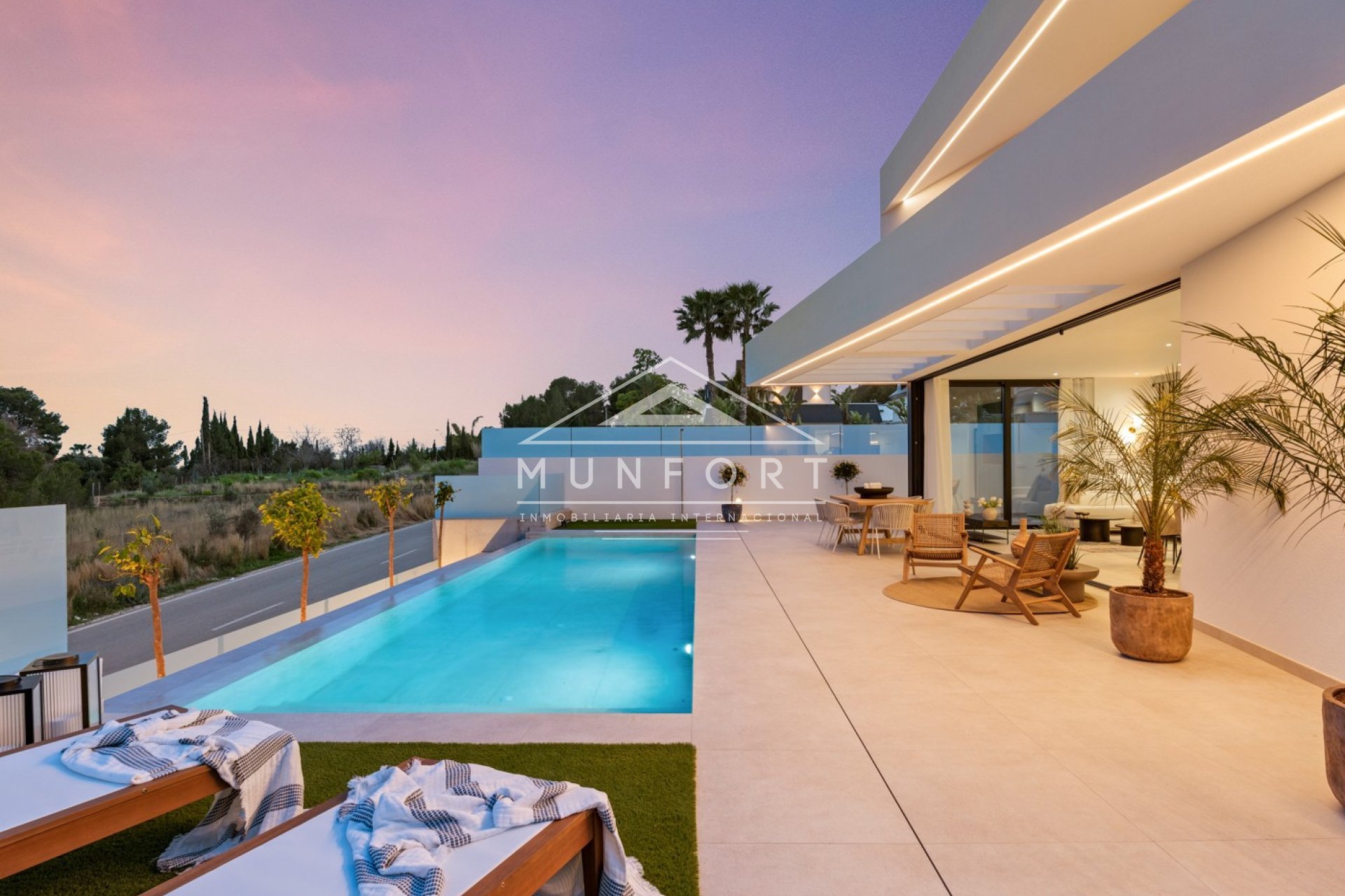 Obra nueva - Villas -
Polop de La Marina 
