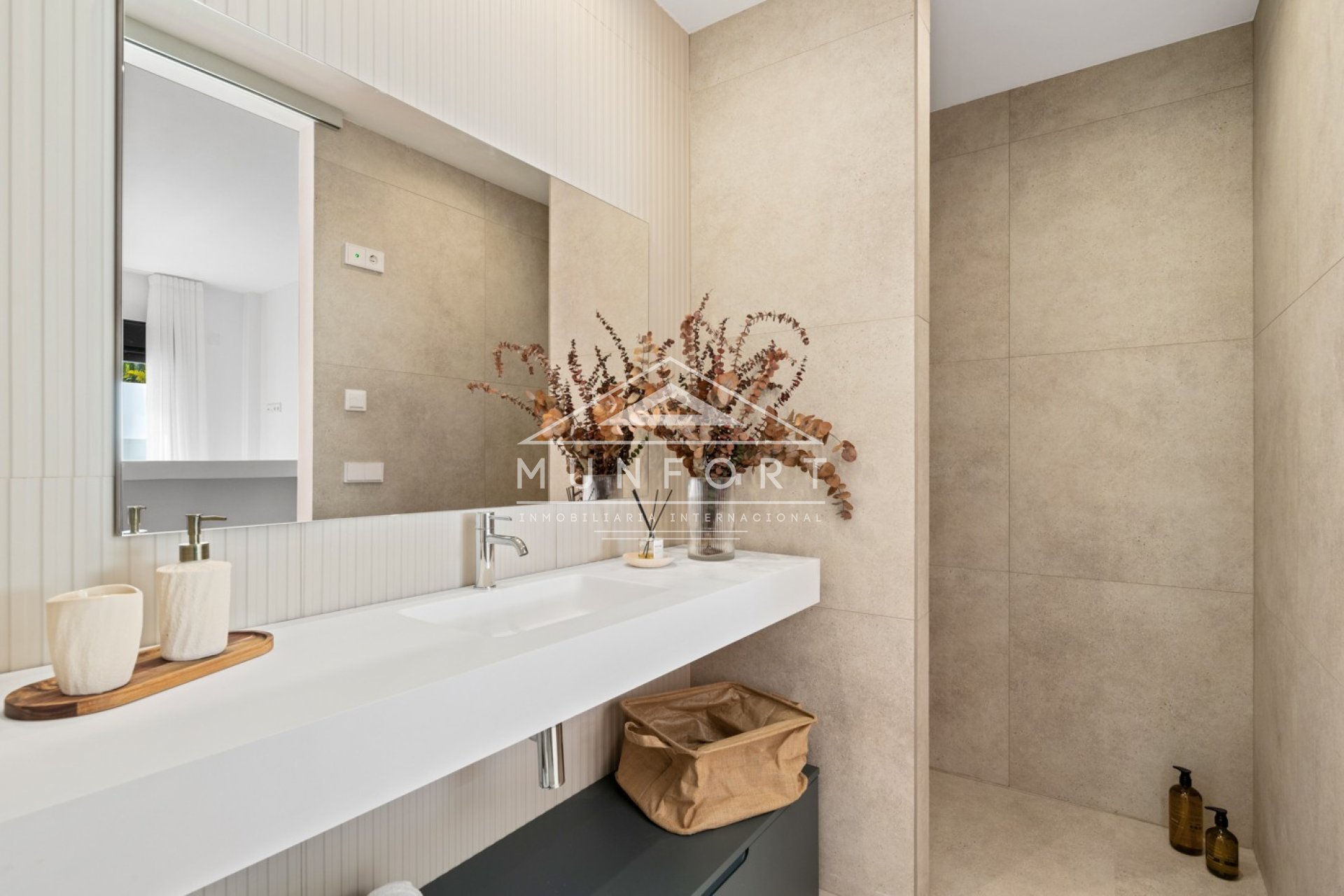 Obra nueva - Villas -
Polop de La Marina 