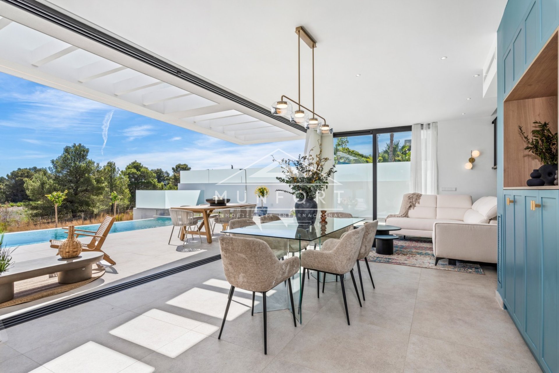 Obra nueva - Villas -
Polop de La Marina 