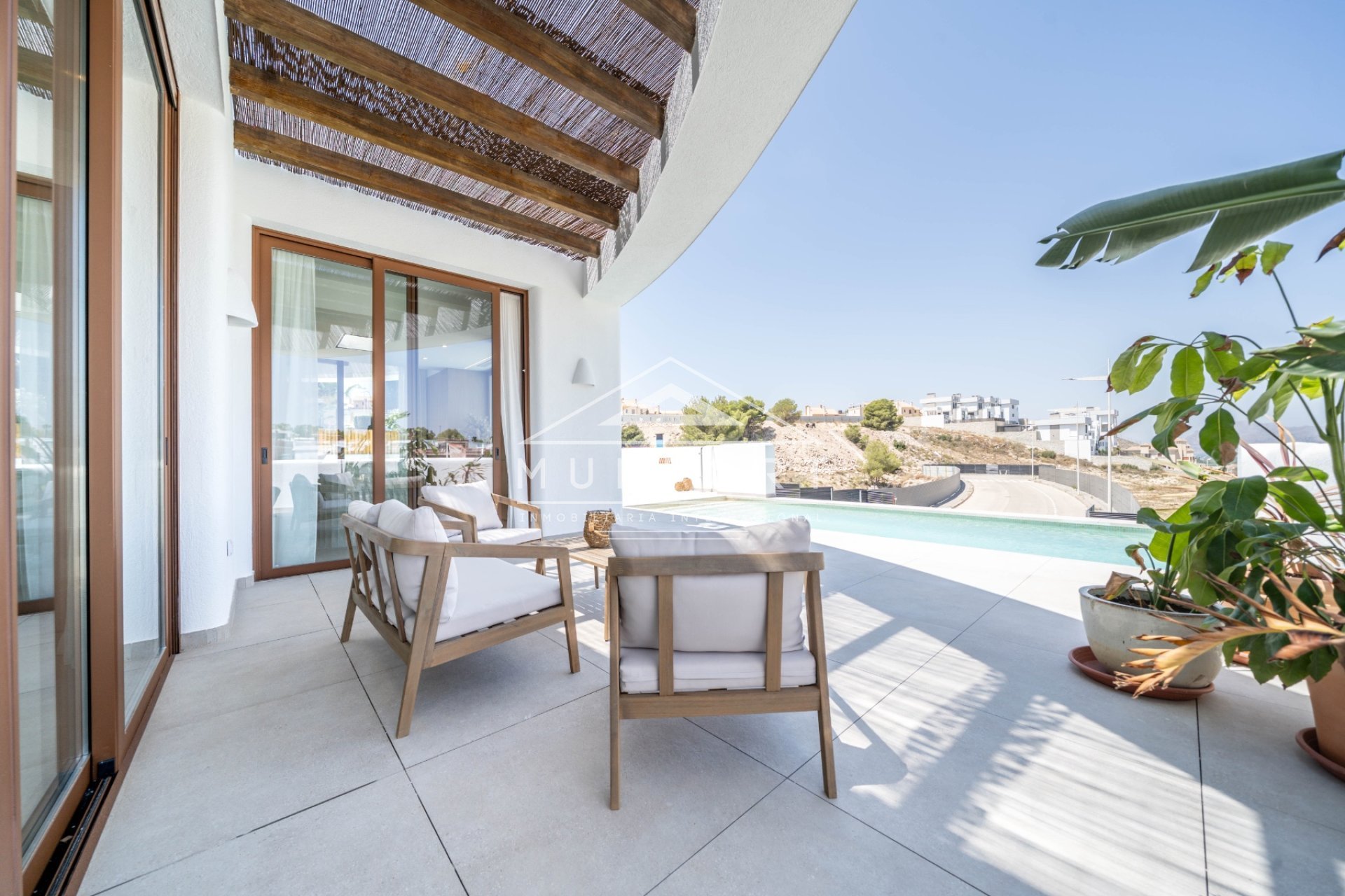 Obra nueva - Villas -
Polop de La Marina 