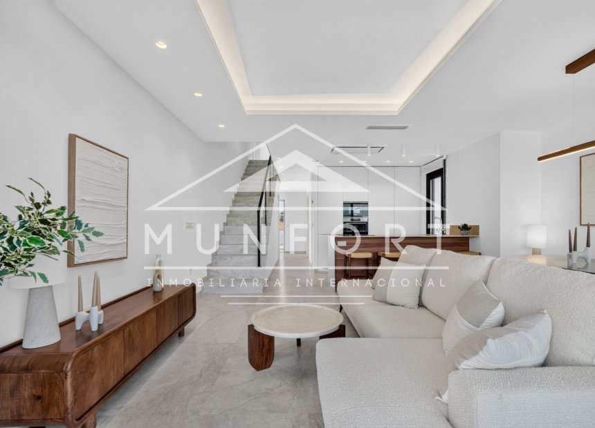 Obra nueva - Villas -
Torrevieja