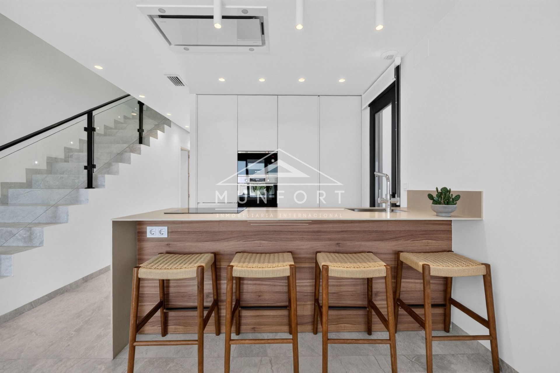 Obra nueva - Villas -
Torrevieja
