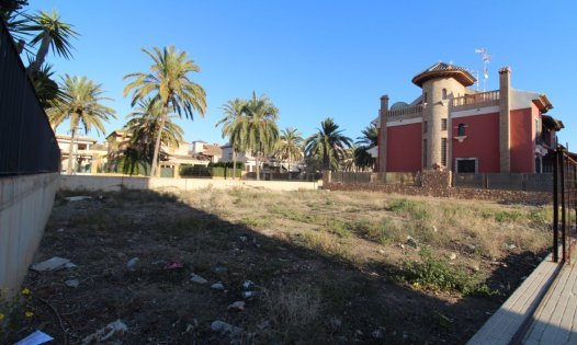 Percelen - Herverkoop - Alcázares, Los -
                Los Alc&aacute;zares